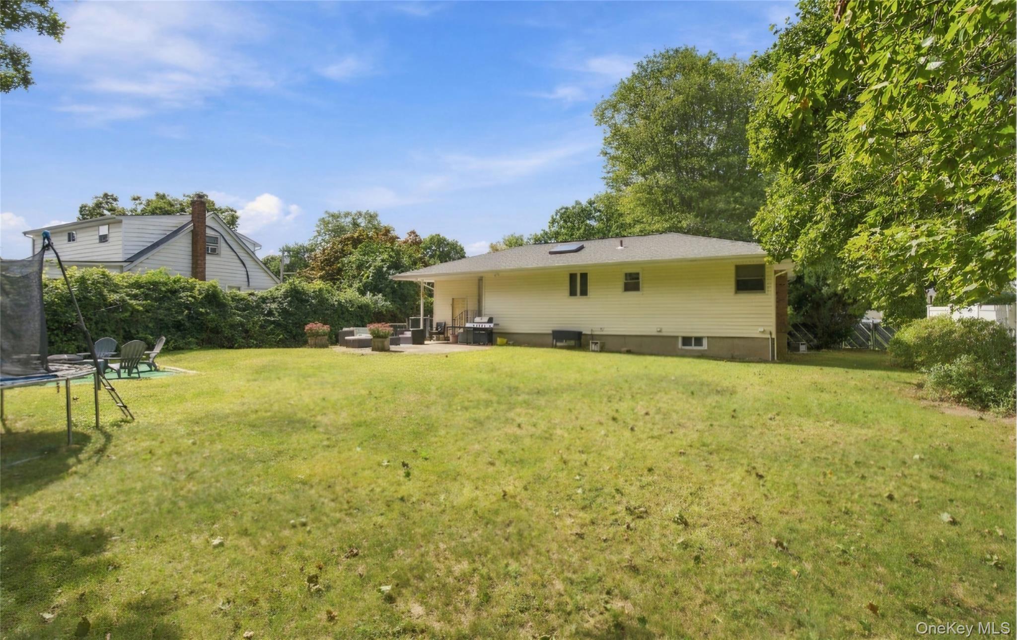 1024 Howells Road Property Photo 13