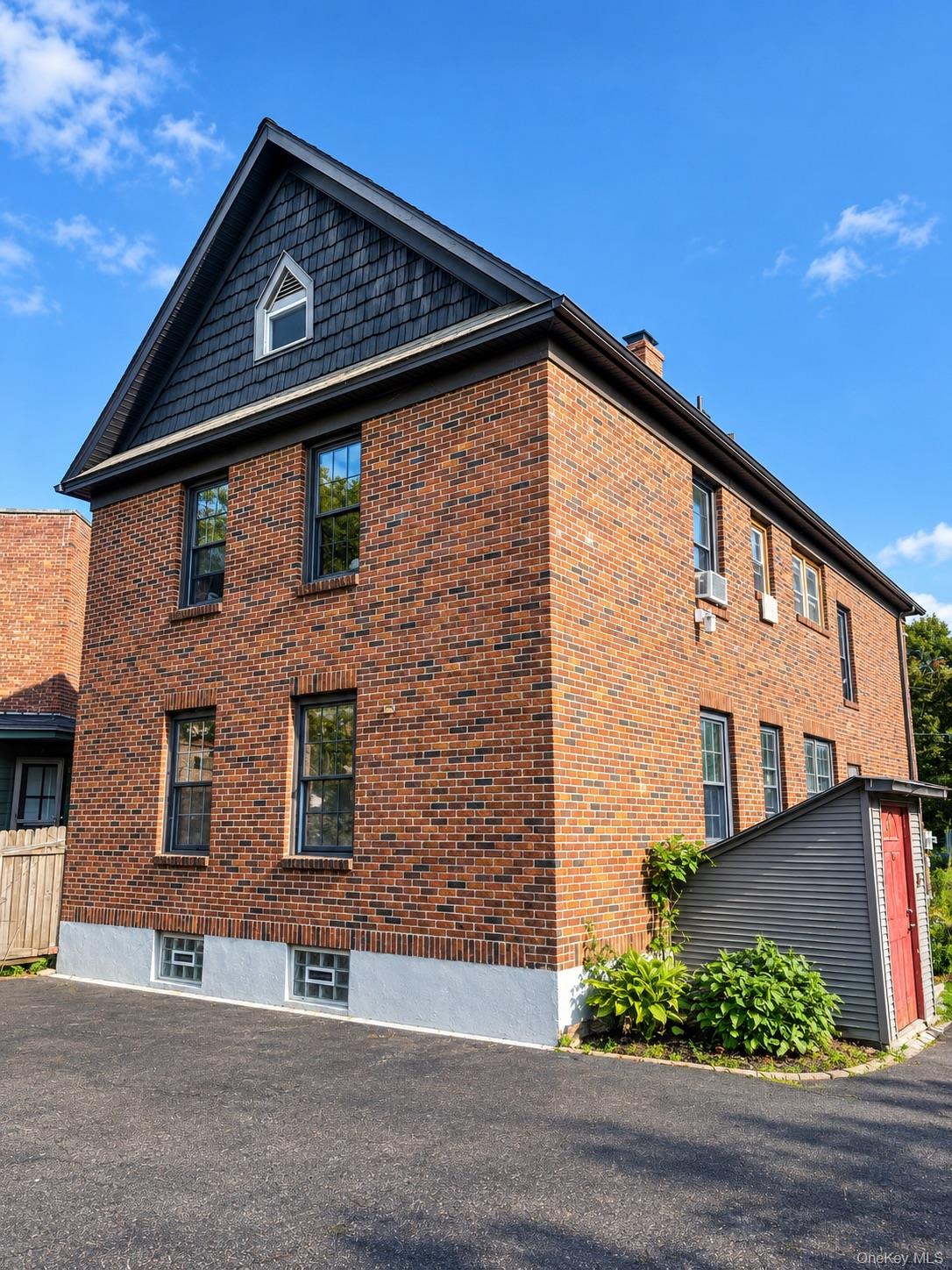 6 View Avenue Property Photo 3
