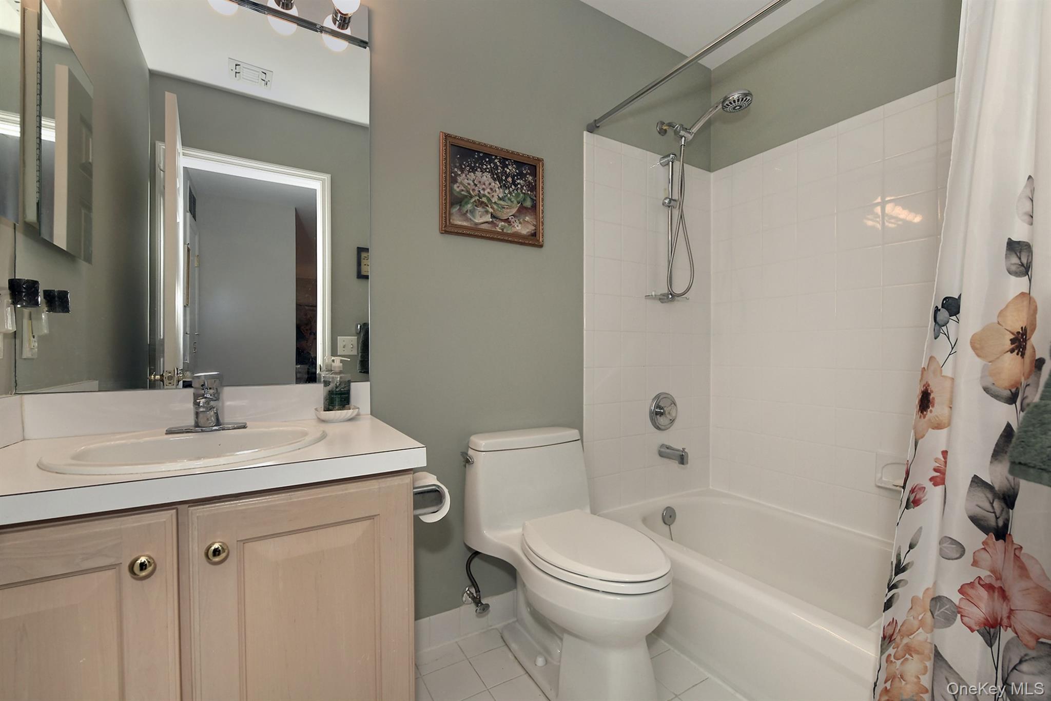 8 Lavern Drive Property Photo 23