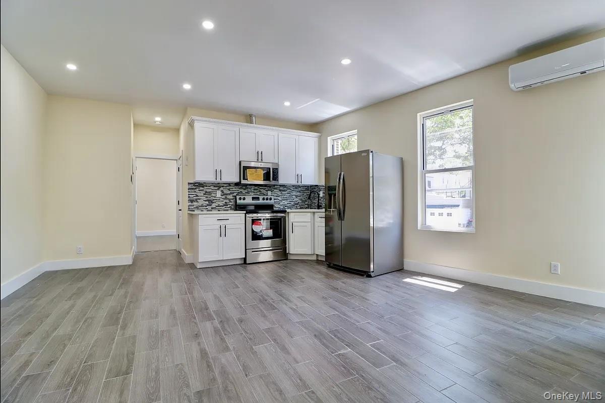 7529 62nd Street Property Photo 7