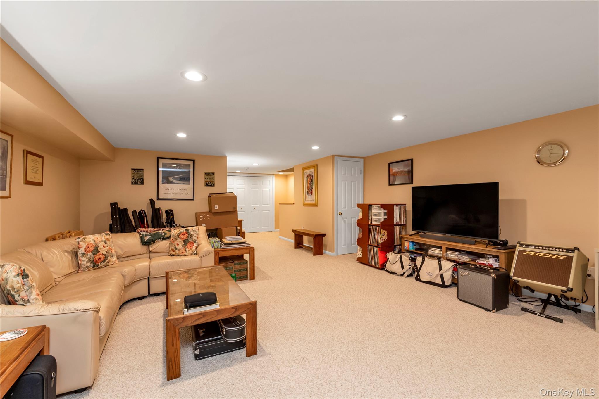2189 Jerusalem Avenue Property Photo 18