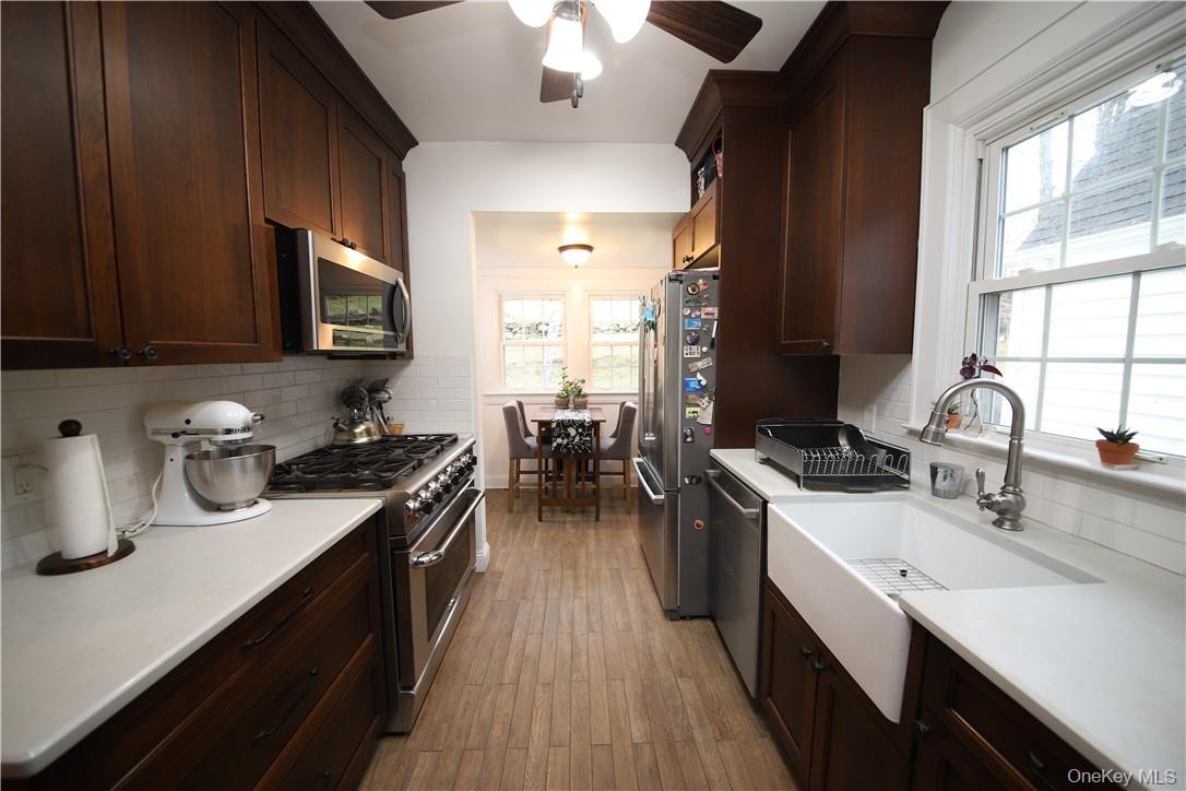 15 Beacon Hill Road Property Photo 11