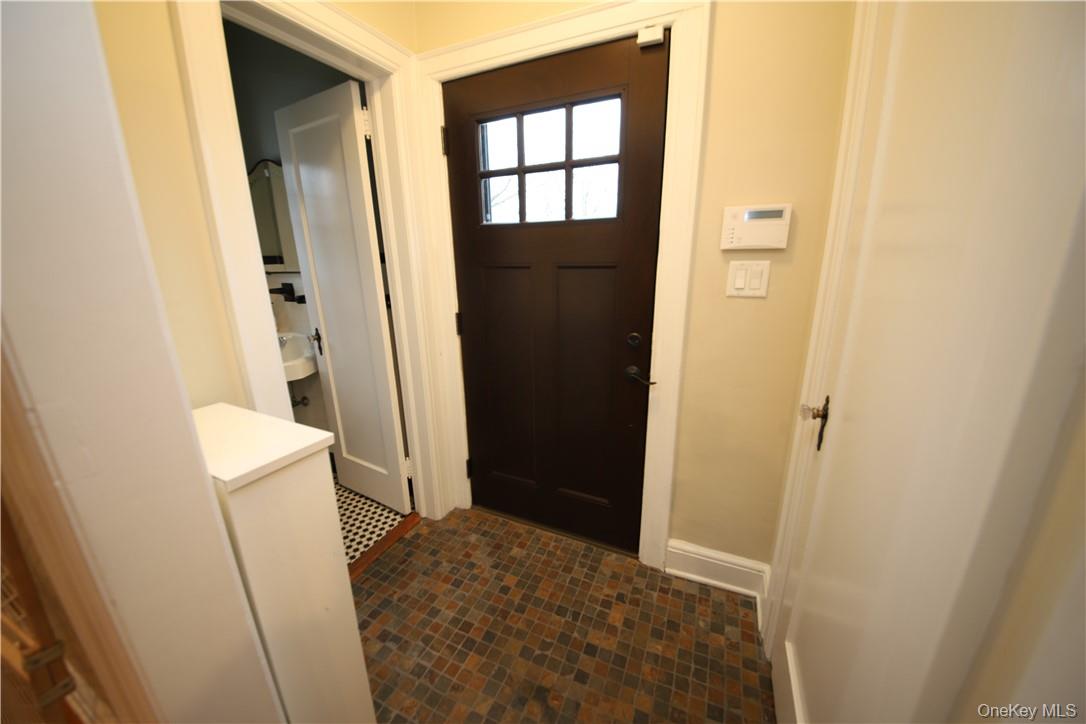 15 Beacon Hill Road Property Photo 16