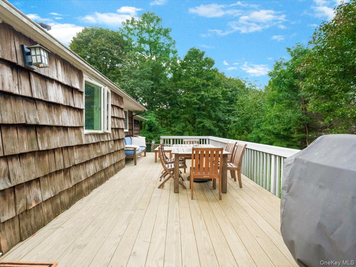 7 Sharon Avenue Property Photo 19