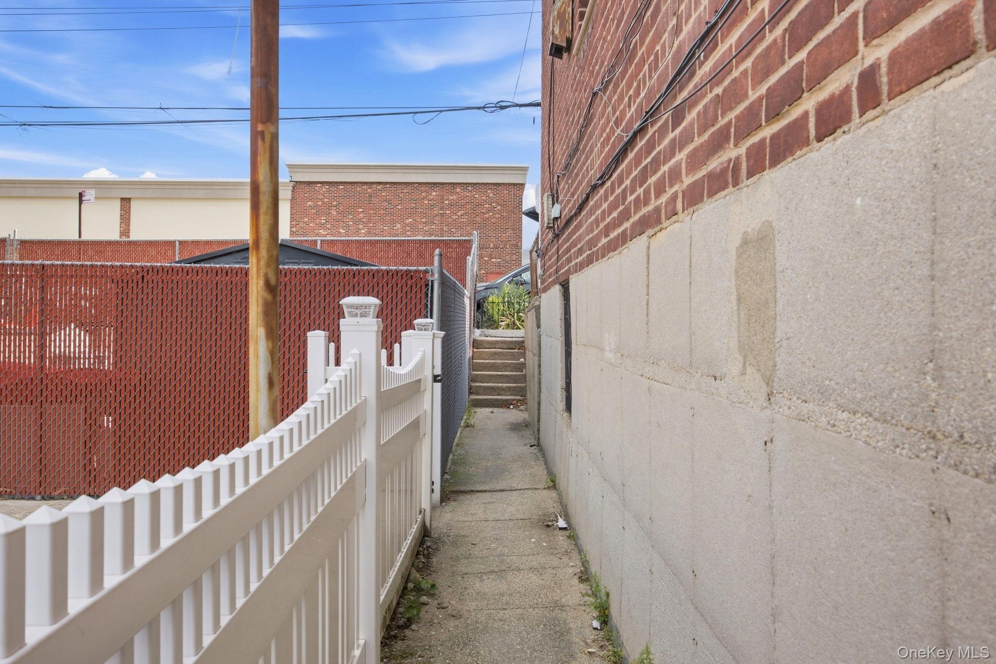 10120 Flatlands Avenue Property Photo 23