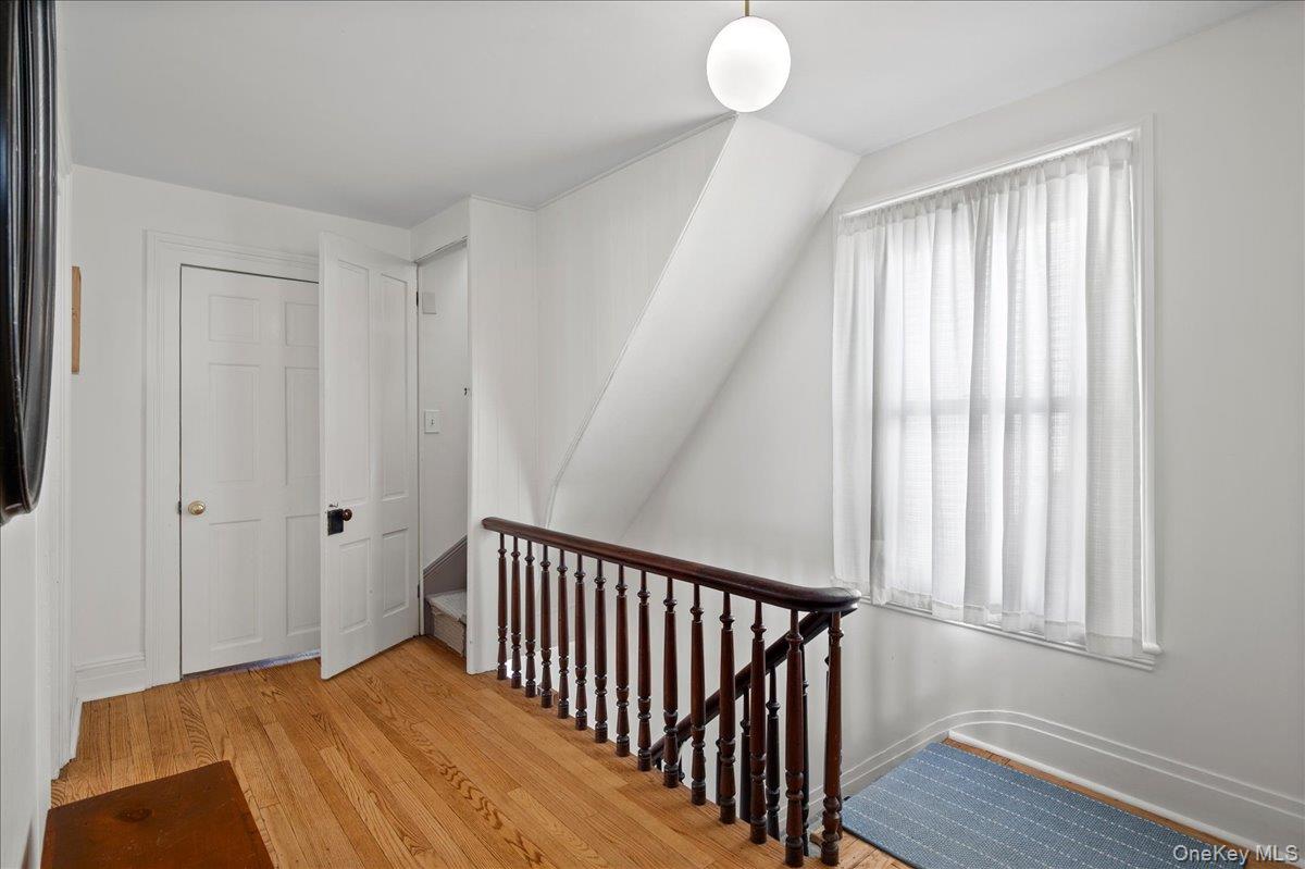 42 2nd Avenue Property Photo 17