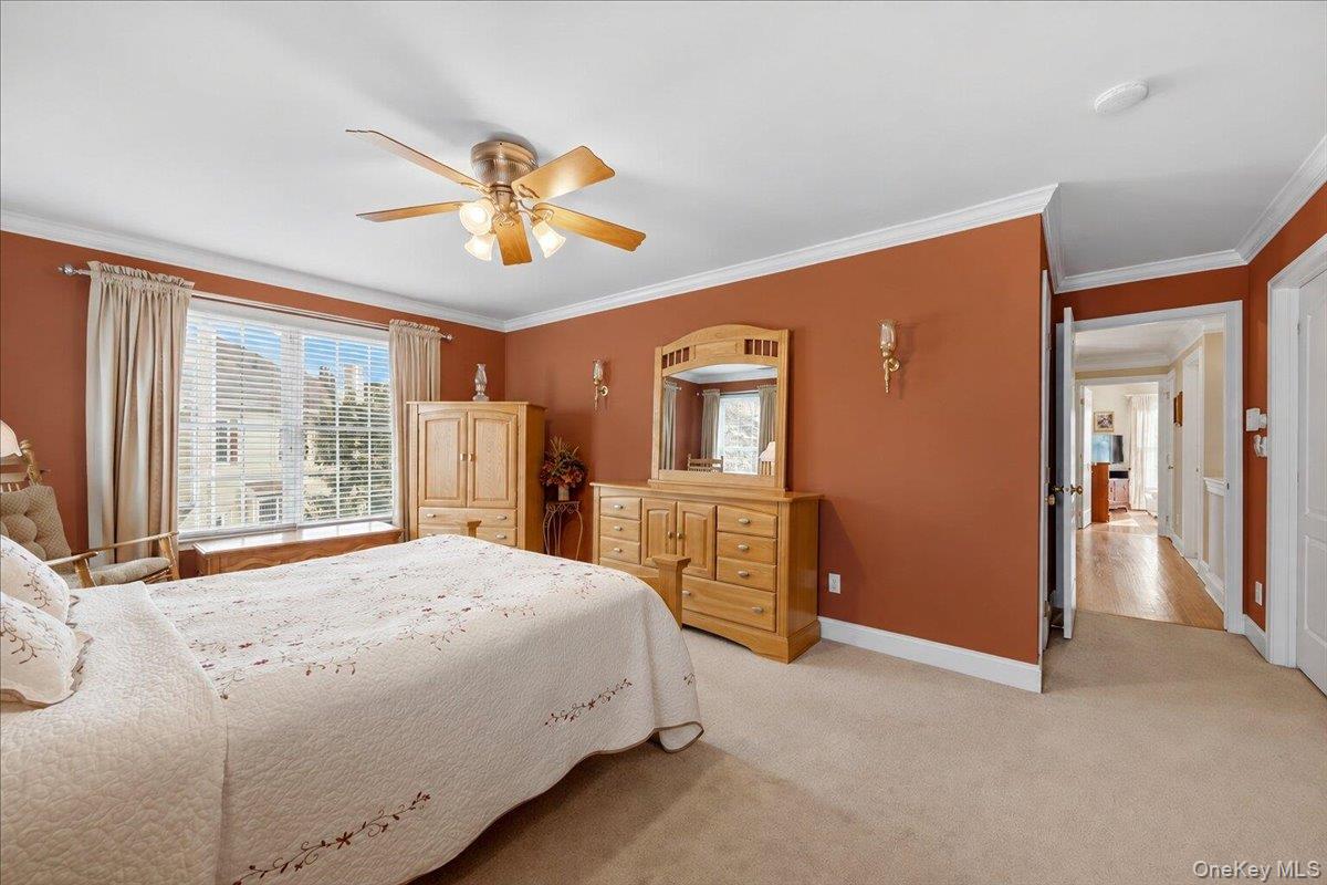 12 Sassinoro Boulevard Property Photo 24