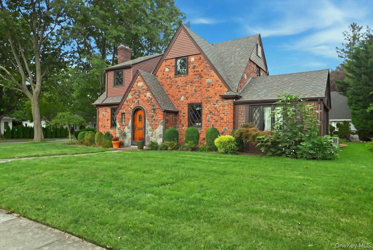 119 Somerset Avenue Property Photo 2