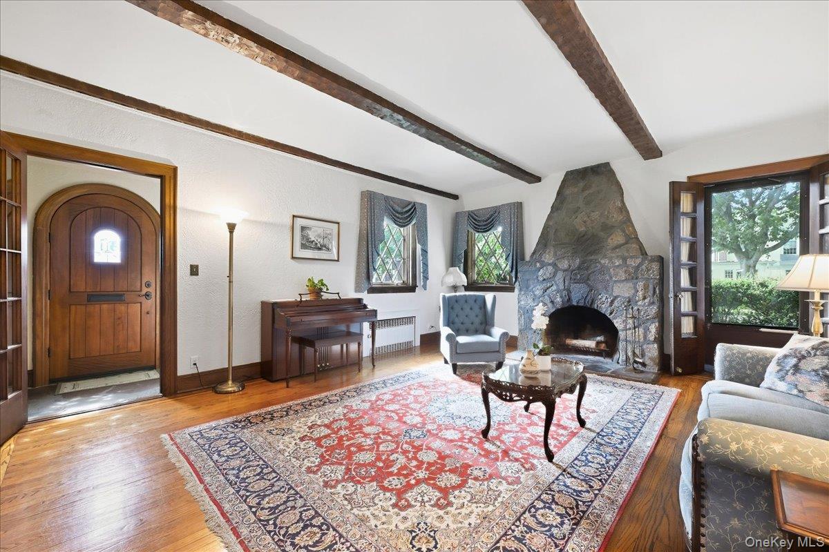 119 Somerset Avenue Property Photo 3