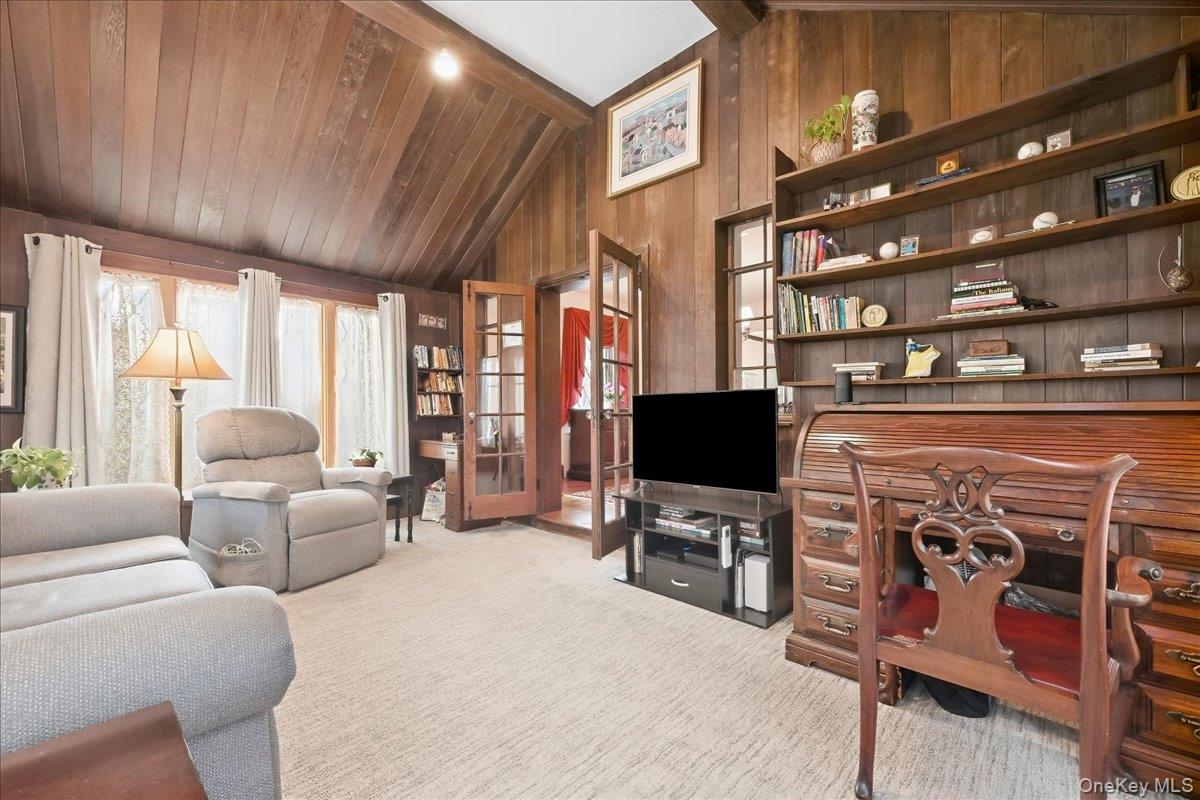 119 Somerset Avenue Property Photo 8
