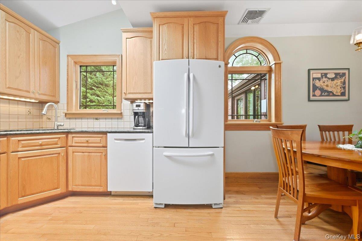 119 Somerset Avenue Property Photo 10