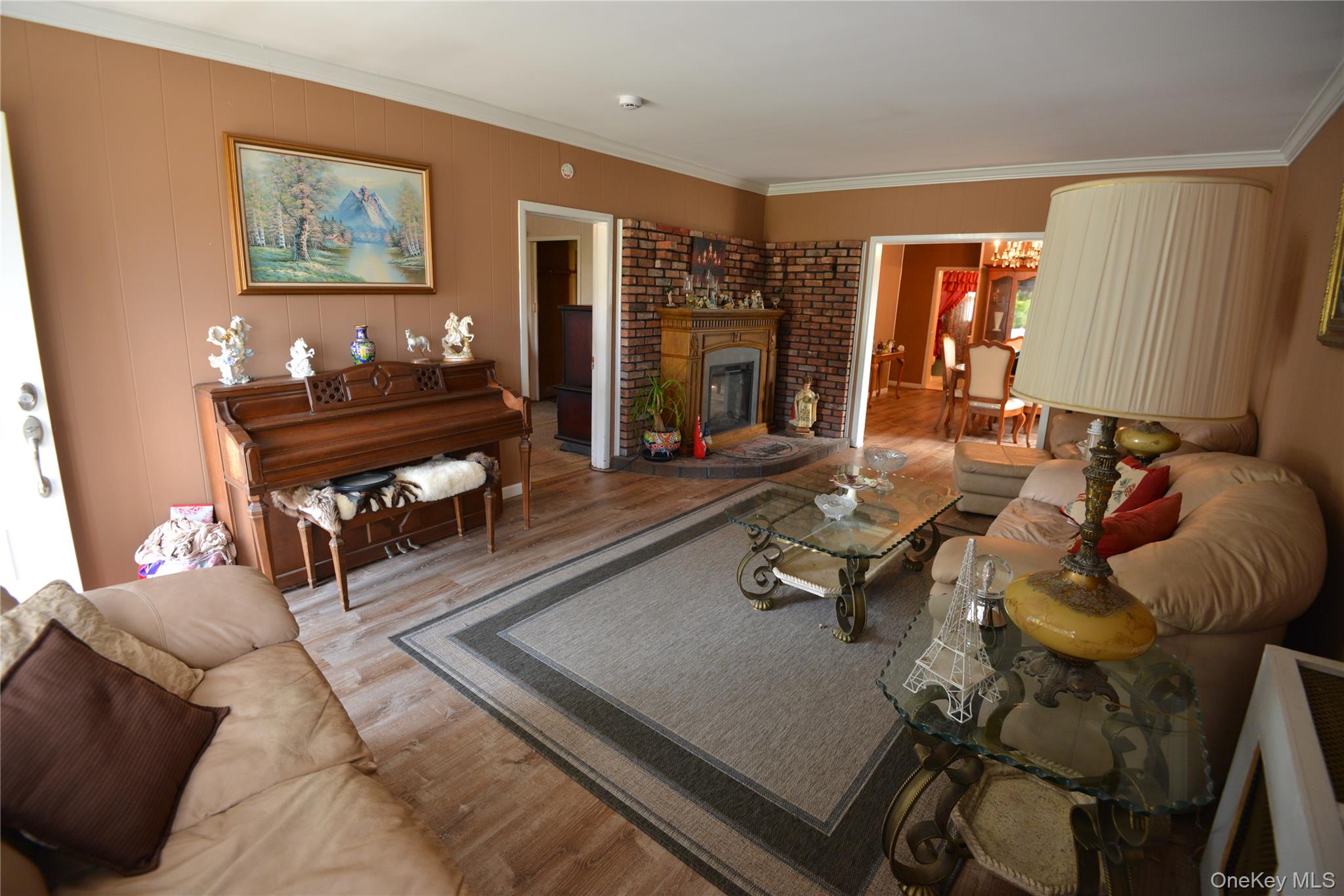 7 S Bay Avenue Property Photo 13