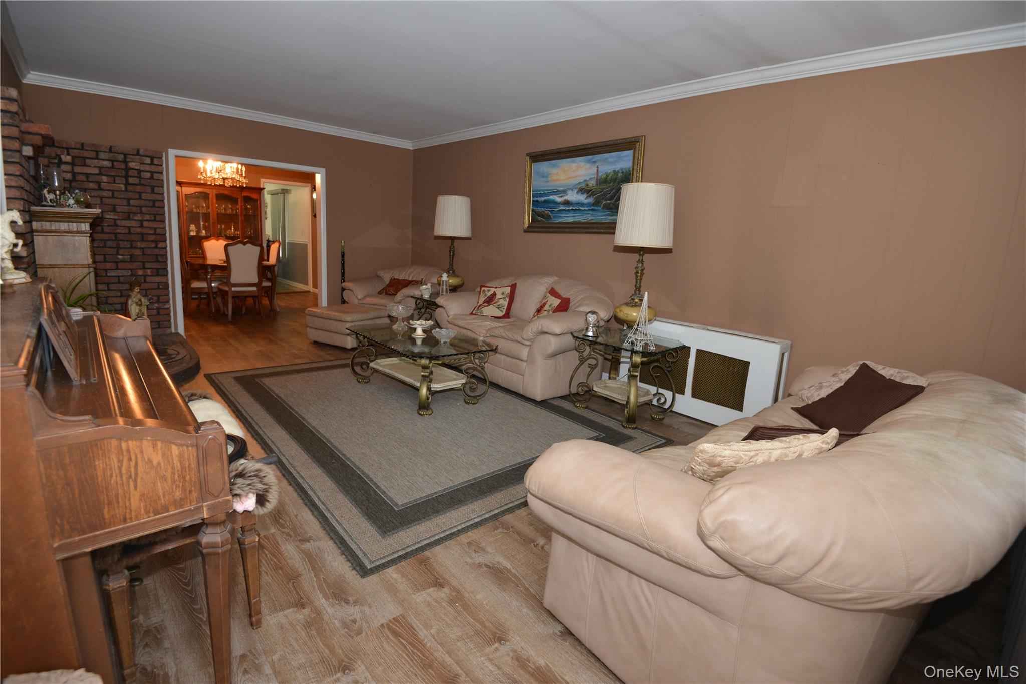 7 S Bay Avenue Property Photo 16