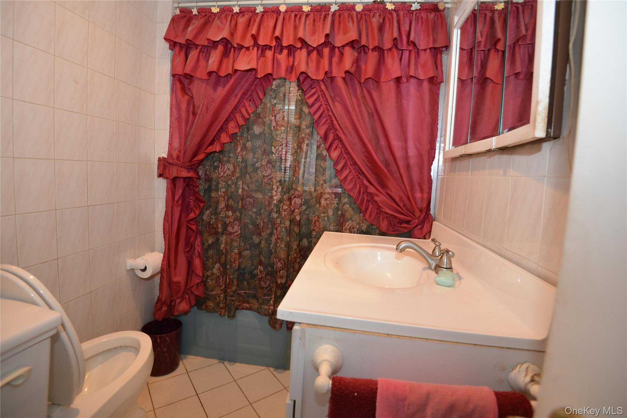 7 S Bay Avenue Property Photo 21