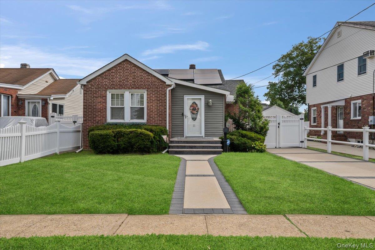 11 Belt Street Property Photo 1