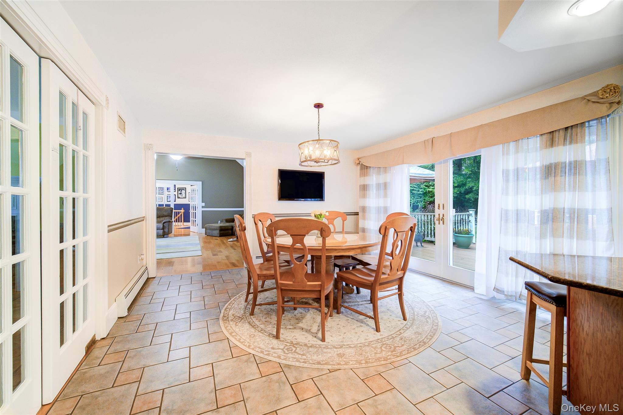 4 Fox Hollow Drive Property Photo 12