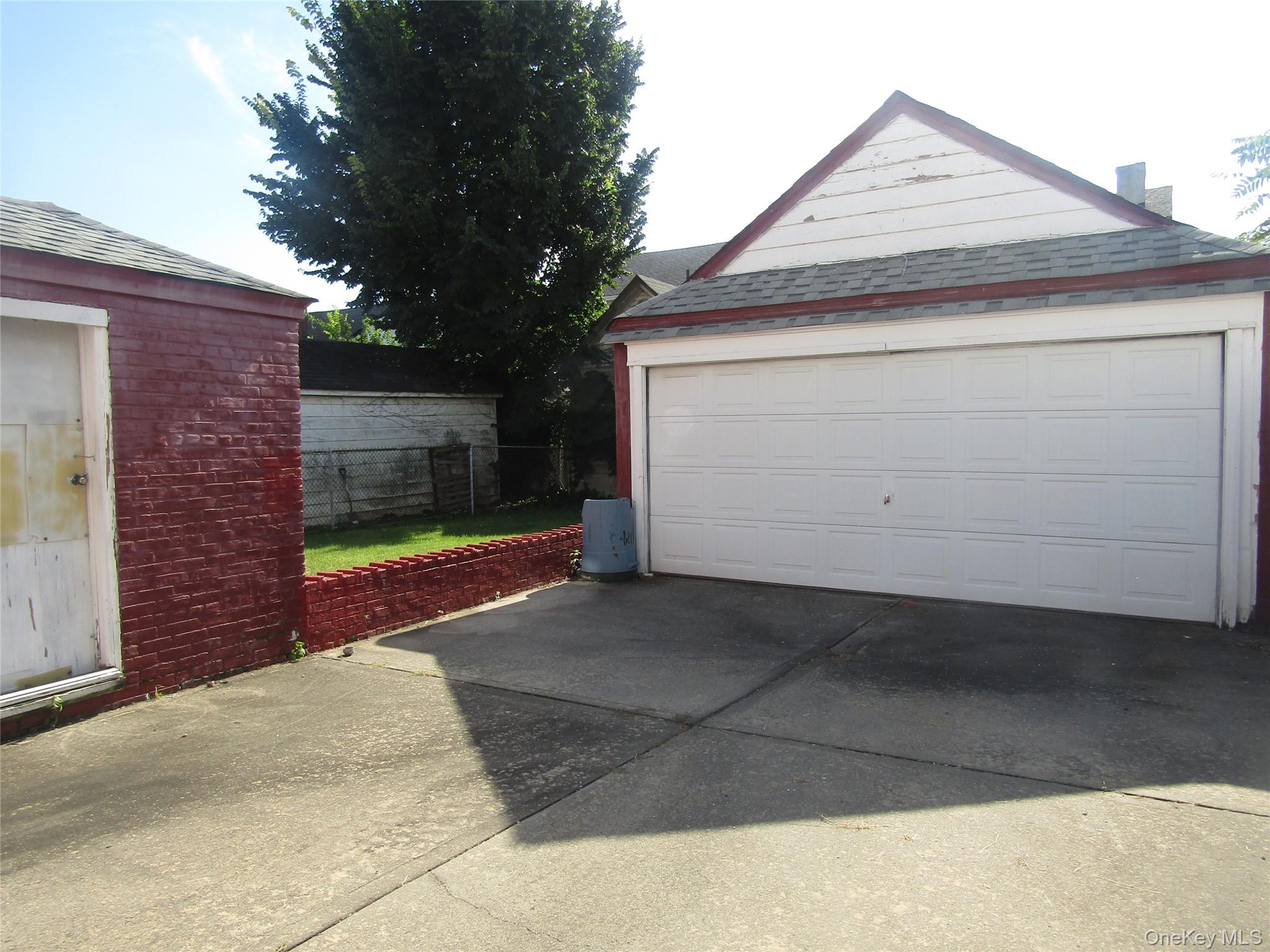1053186 Property Photo 5