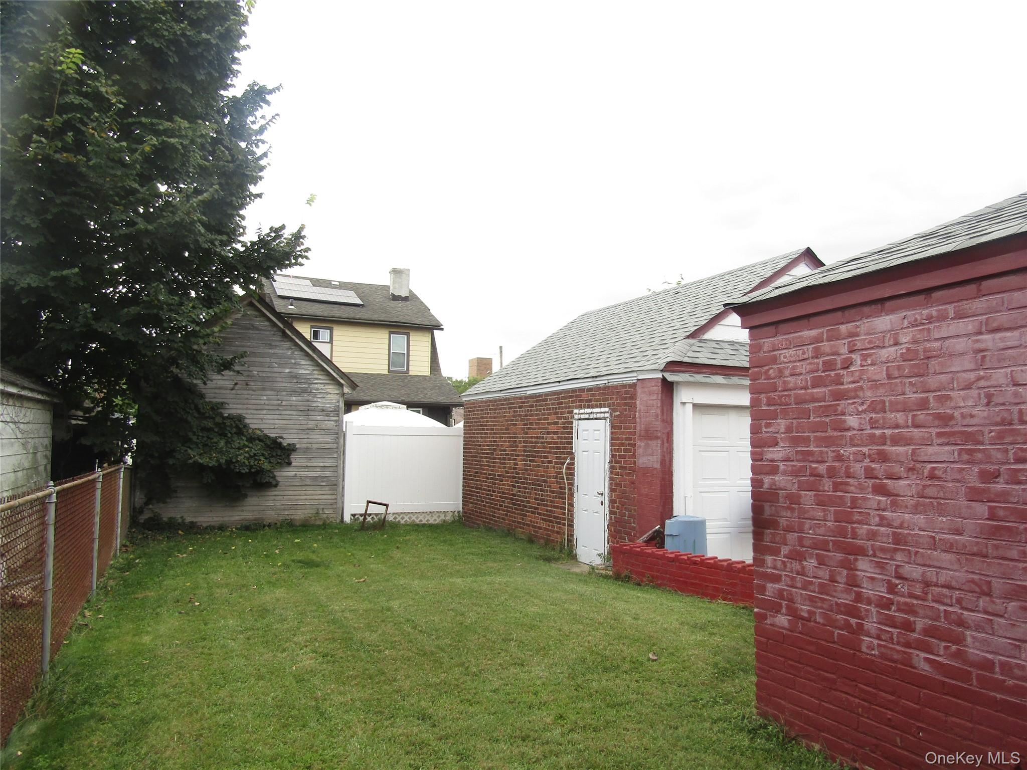 1053186 Property Photo 9