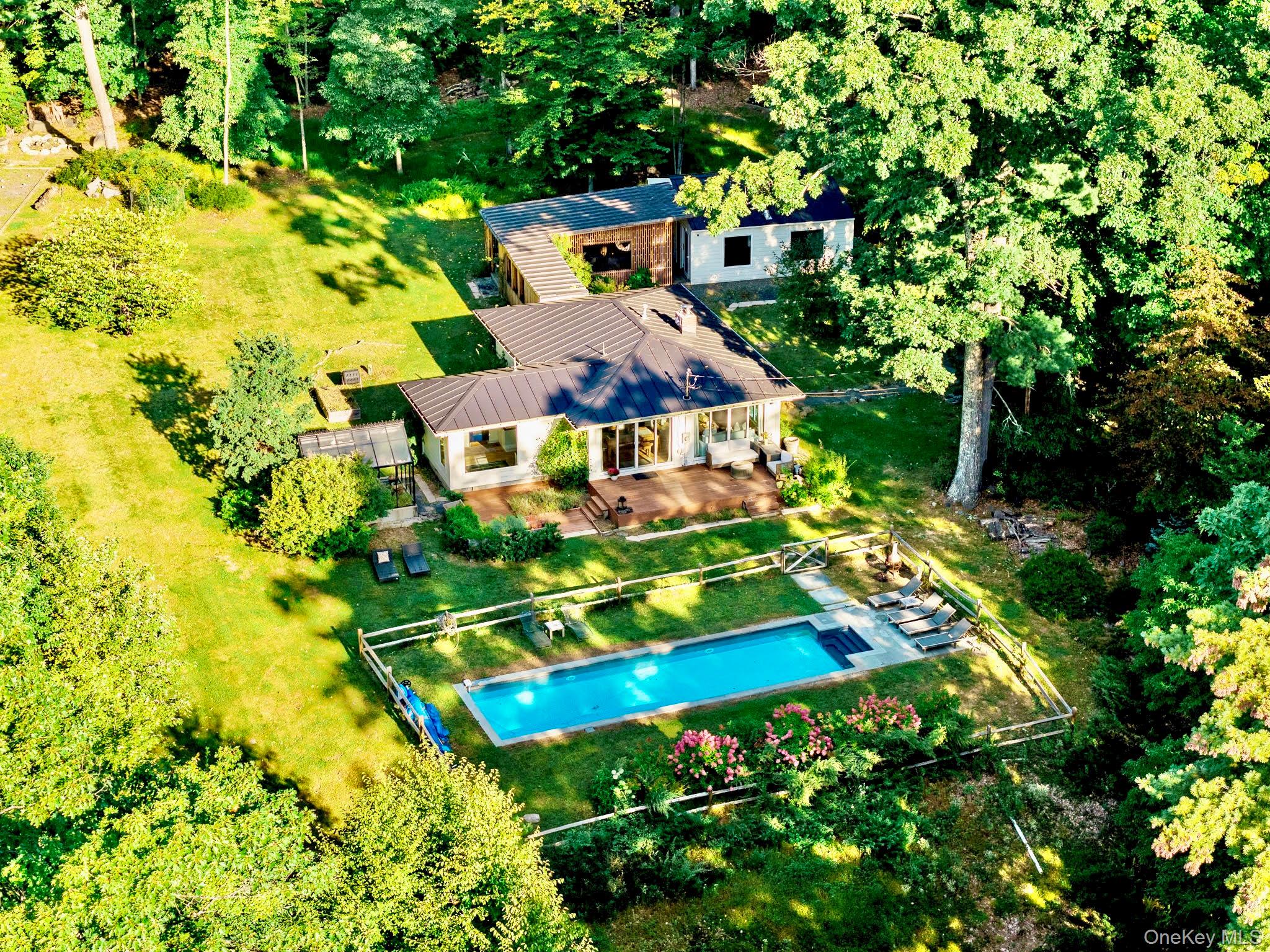 169 Rocky Mountain Road Property Photo 1
