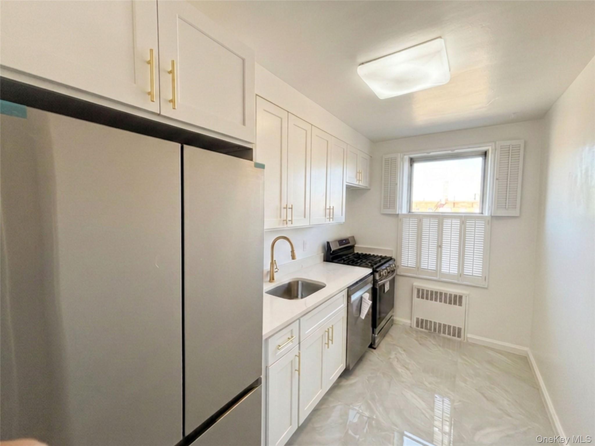 26-21 Union Street 6d Property Photo 10