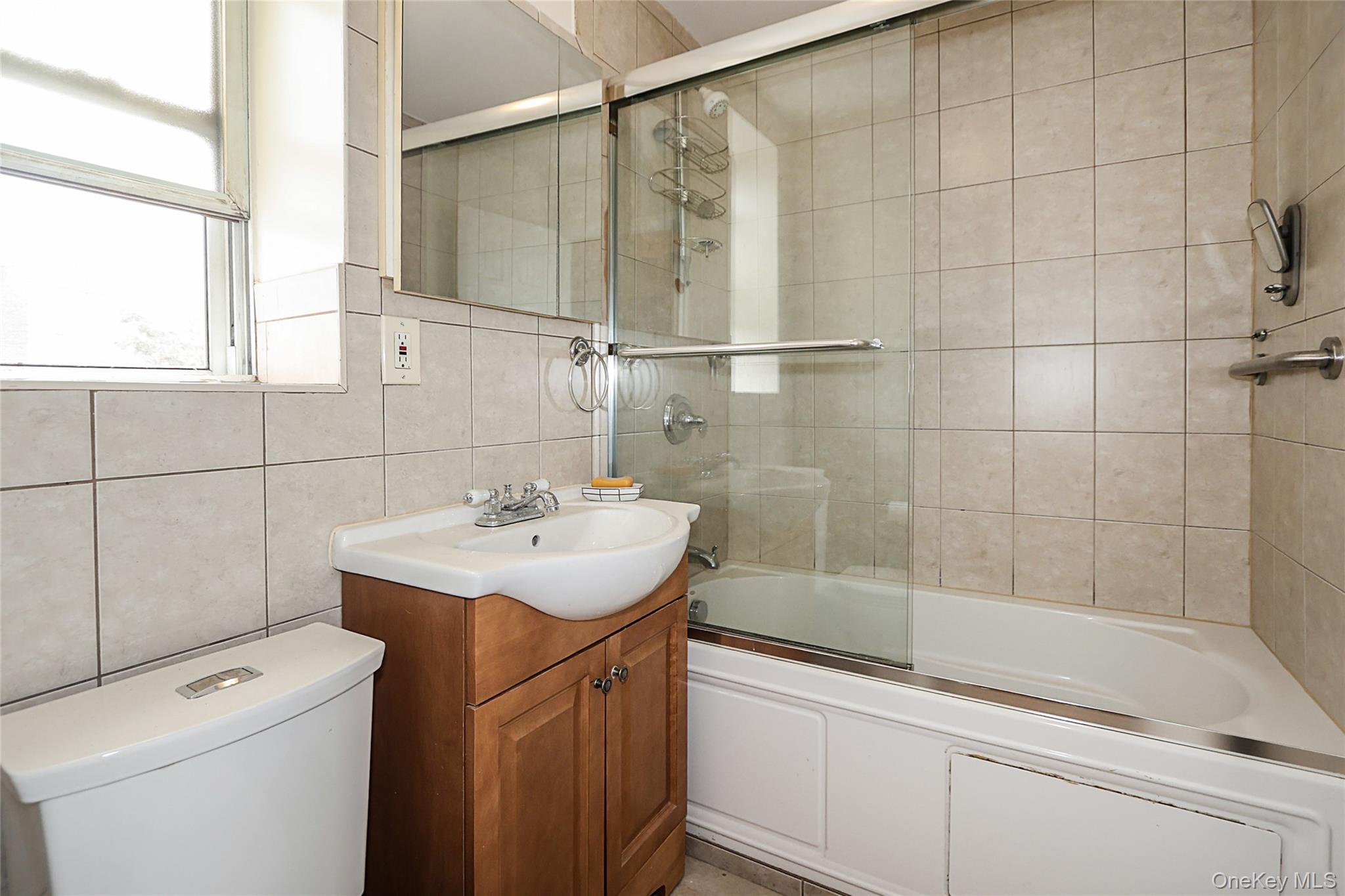 7510 Yellowstone Boulevard 2c Property Photo 16
