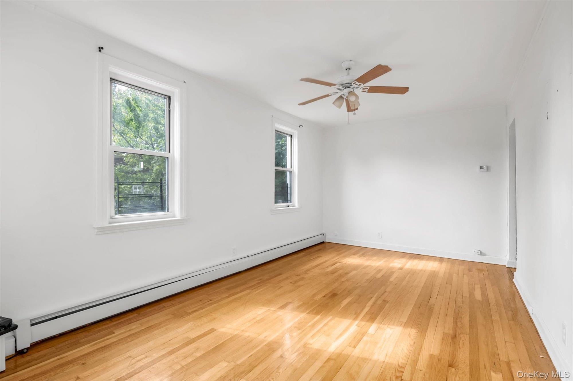 1609 Colden Avenue Property Photo 4
