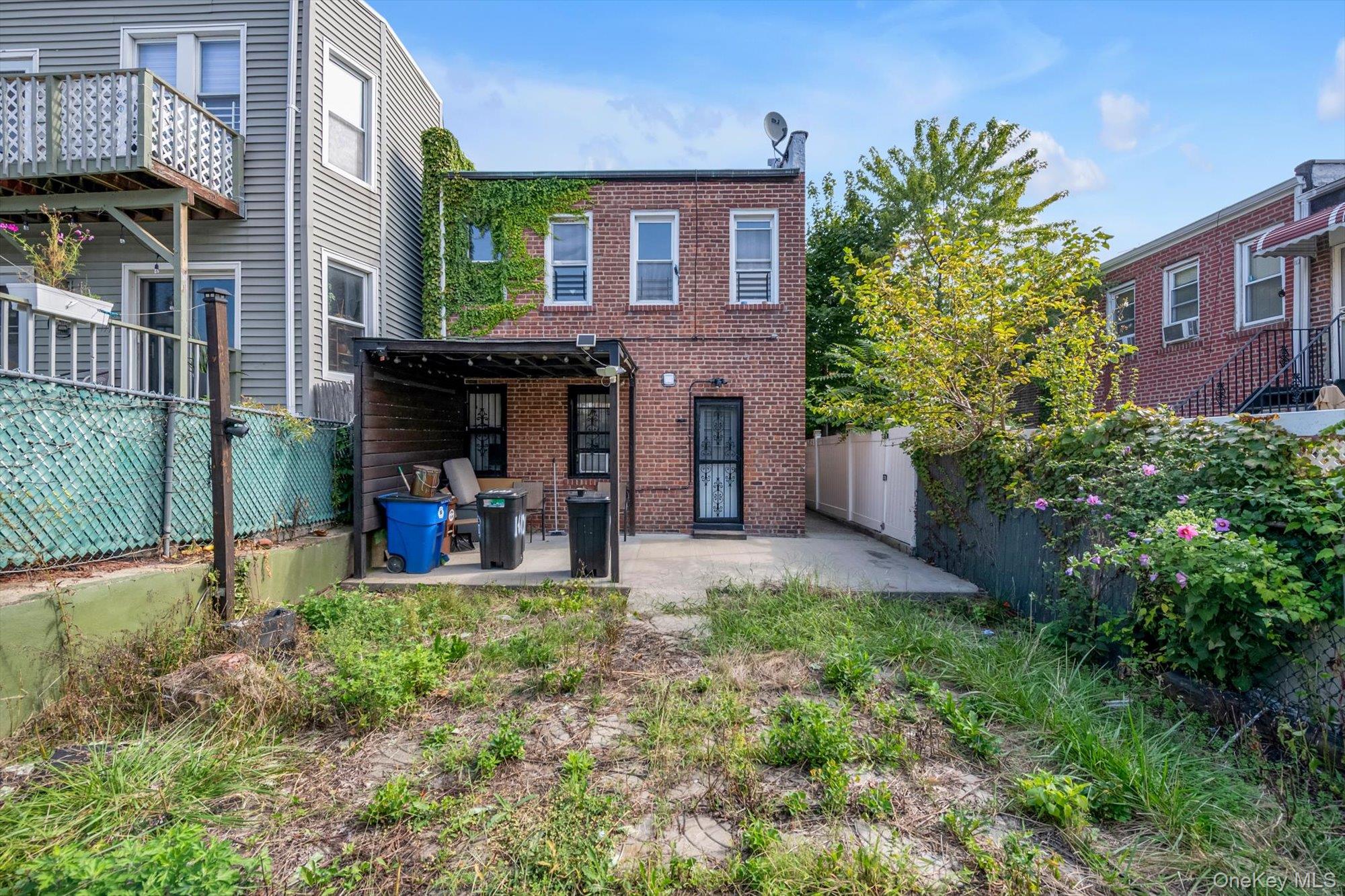 1609 Colden Avenue Property Photo 21