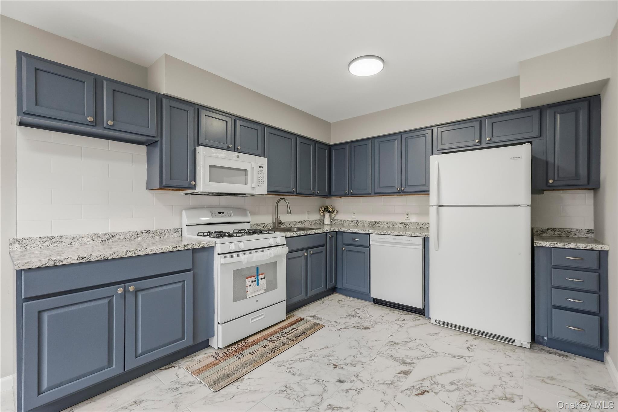 1668 Route 9 12d Property Photo 6