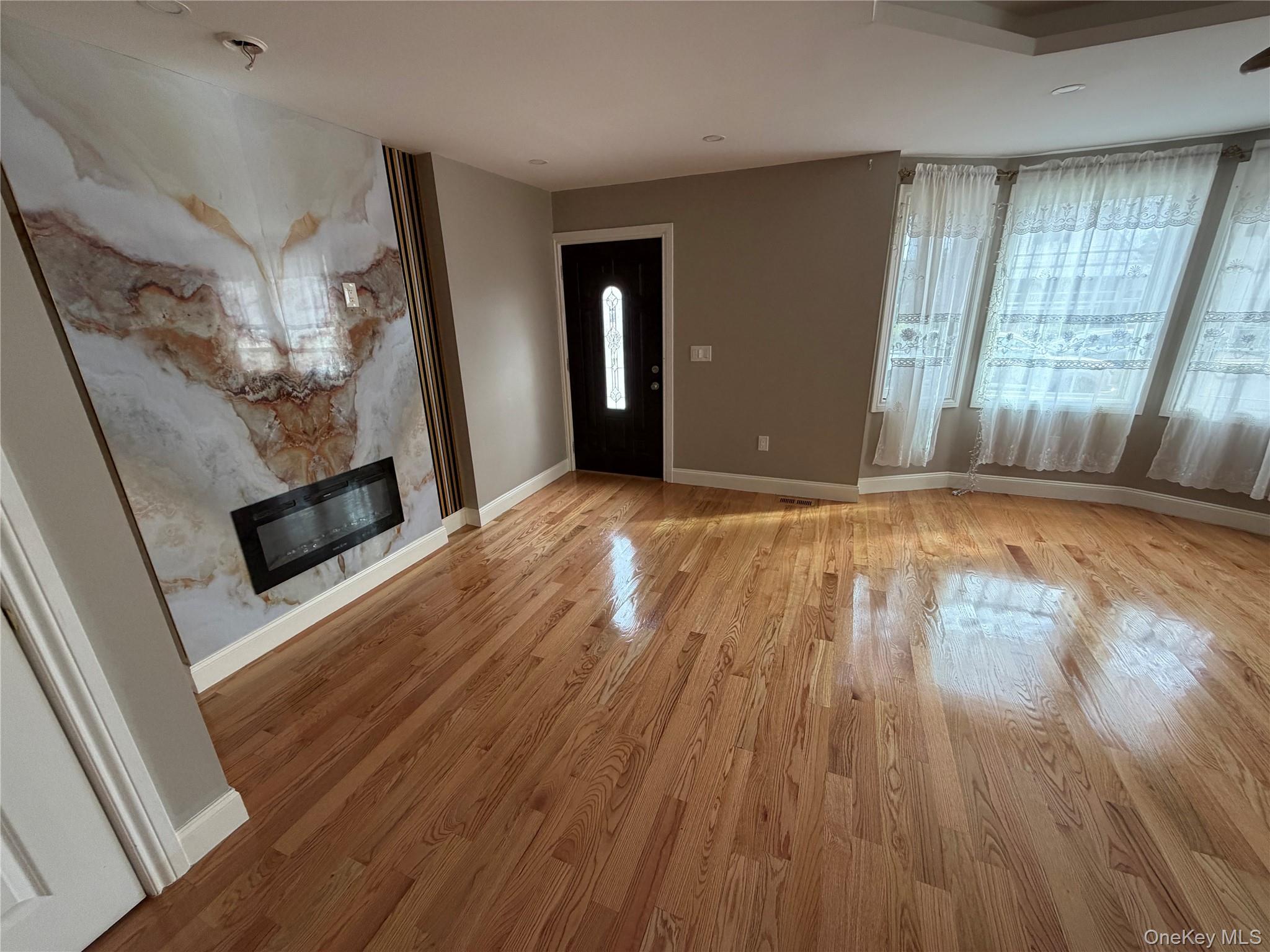 1053216 Property Photo 10
