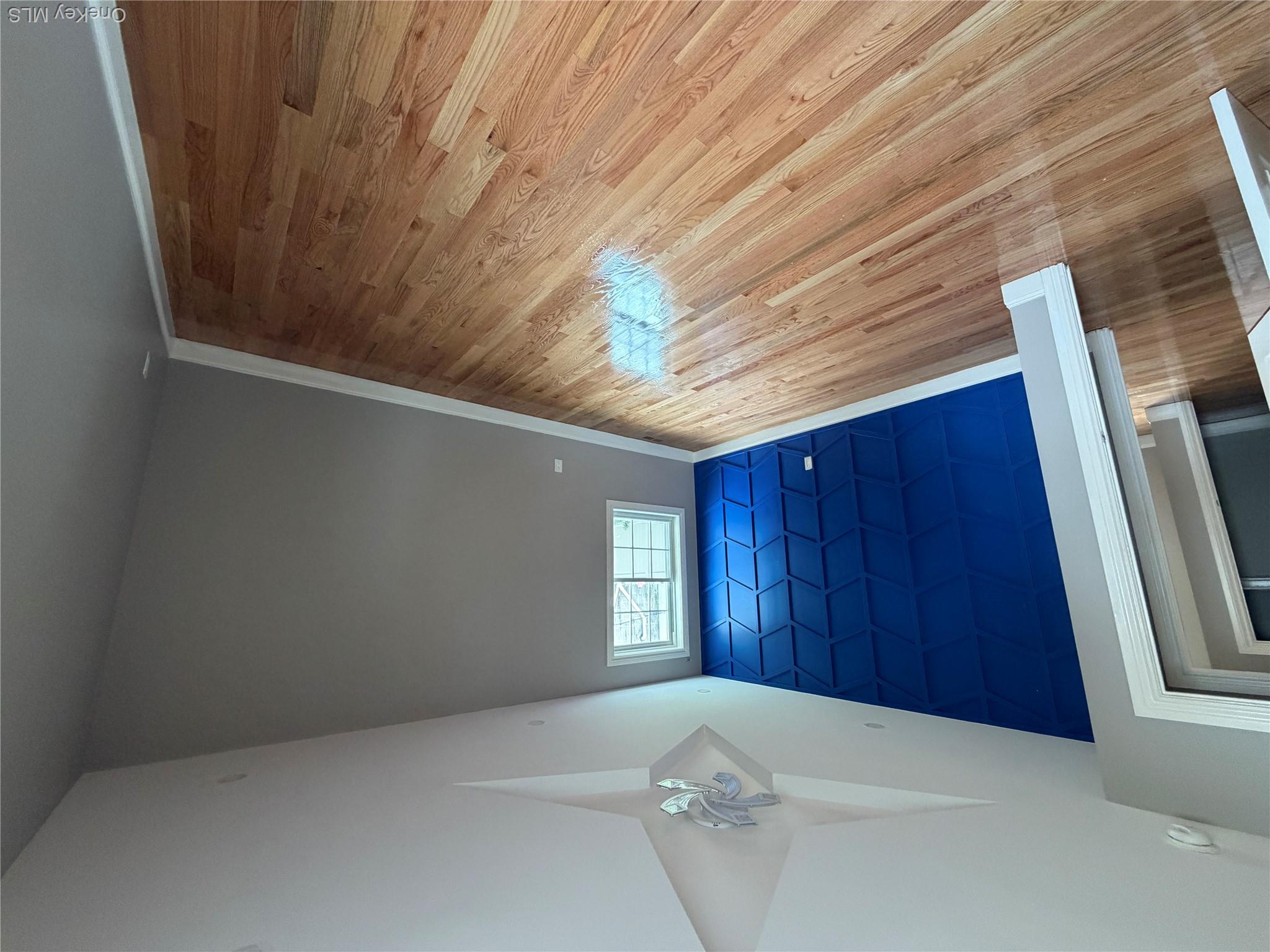 1053216 Property Photo 19