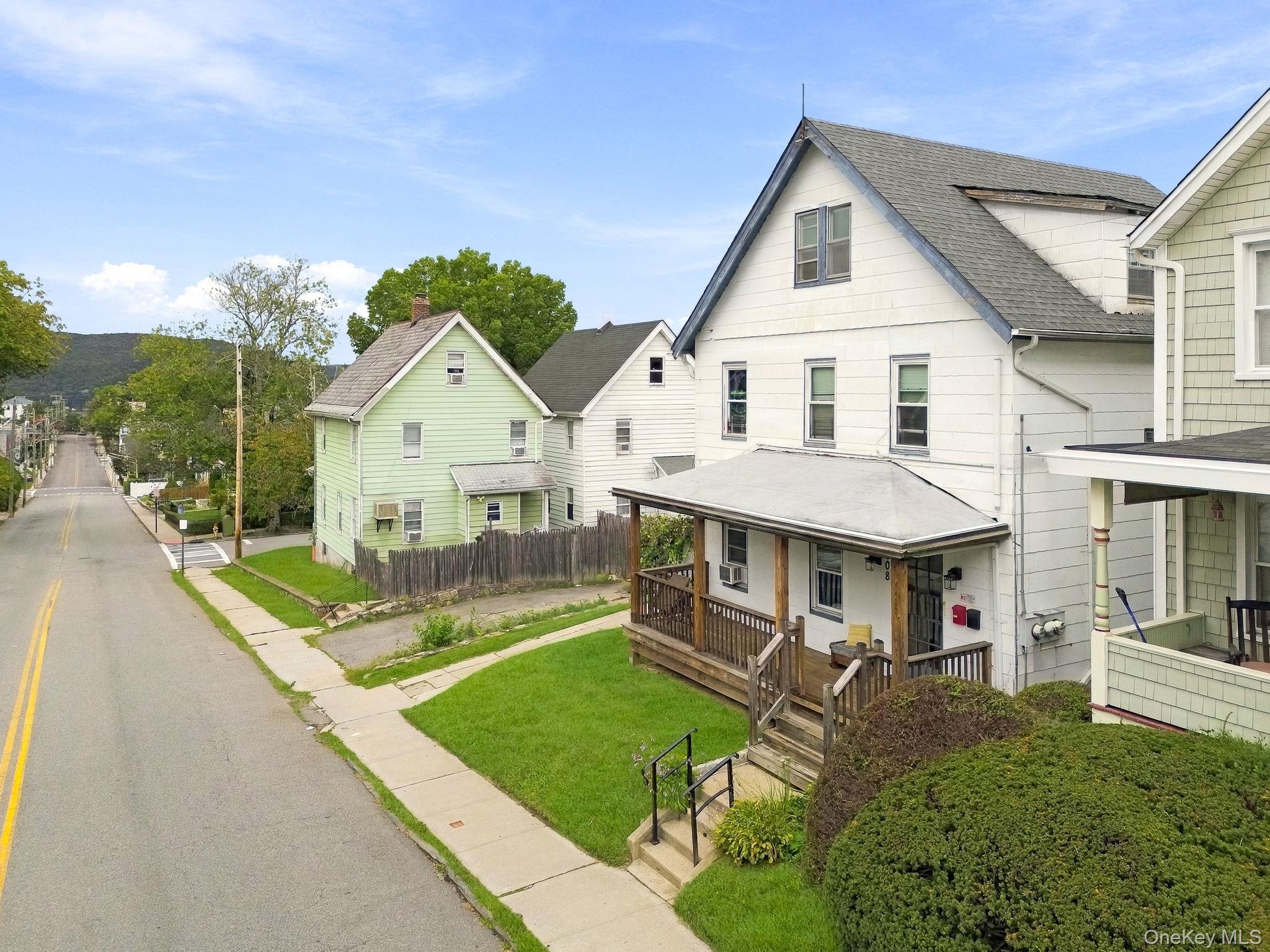1008 Hudson Avenue Property Photo 25