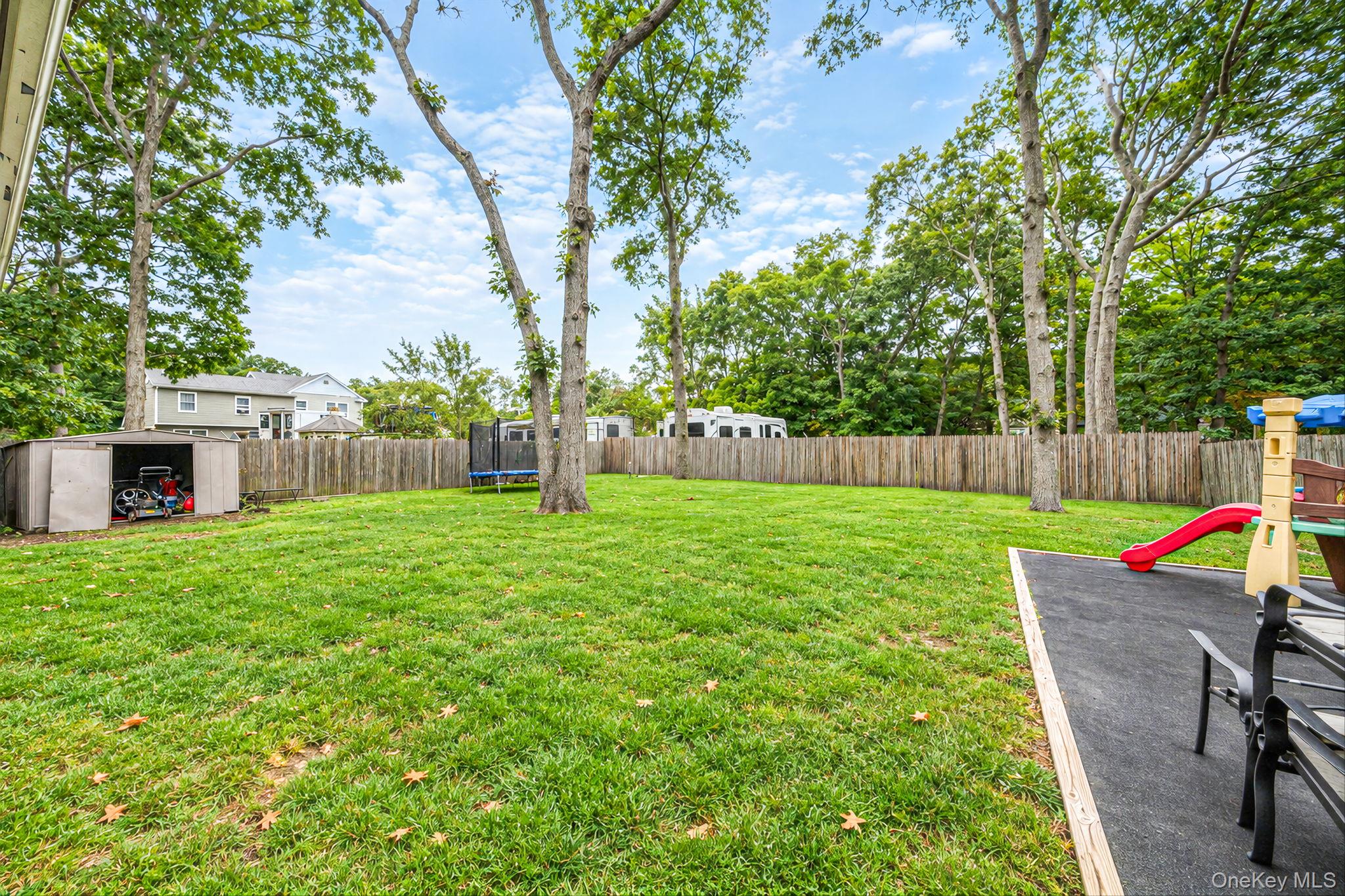 129 Shinnecock Avenue Property Photo 4