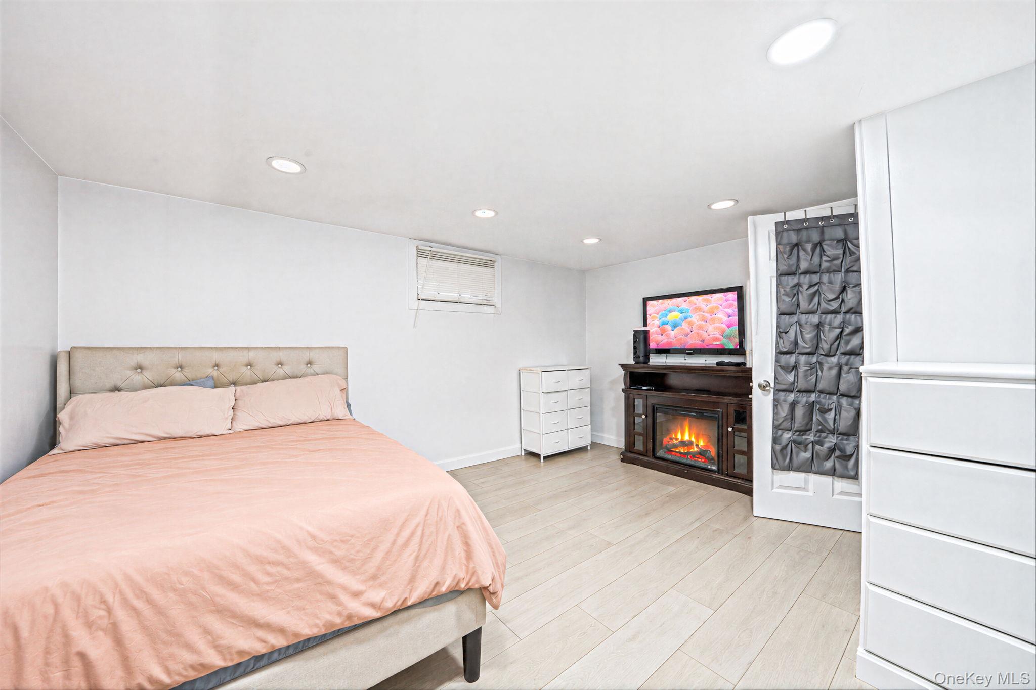 129 Shinnecock Avenue Property Photo 18