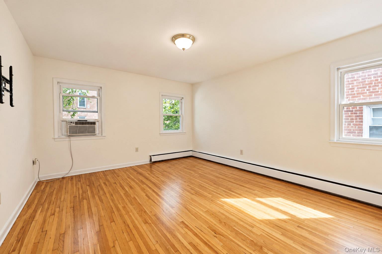 5926 Post Road Property Photo 13