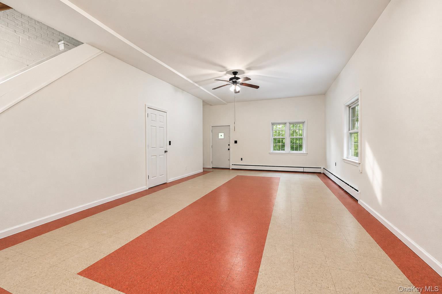 5926 Post Road Property Photo 20