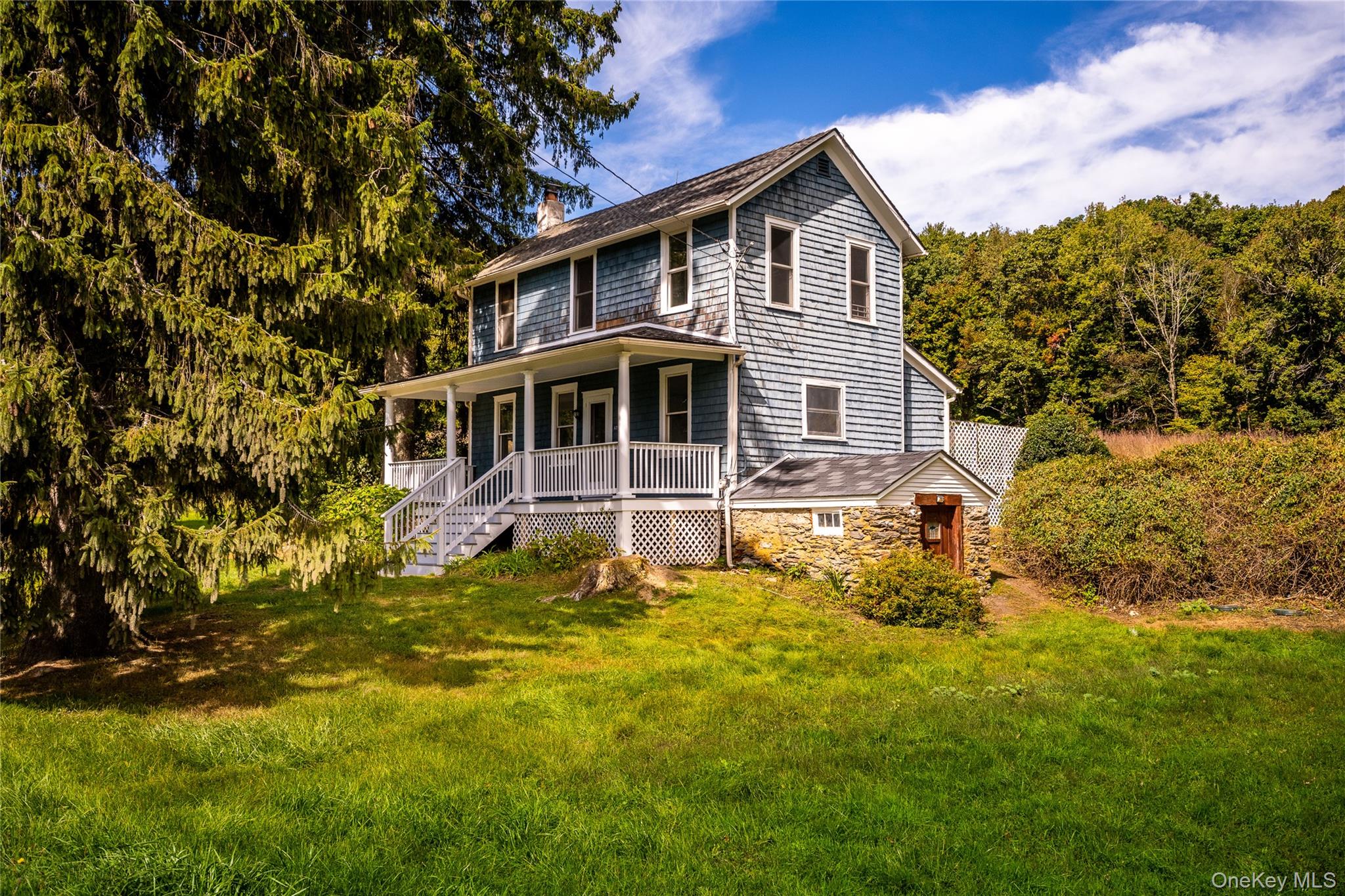 672 Tower Hill Road Property Photo 4