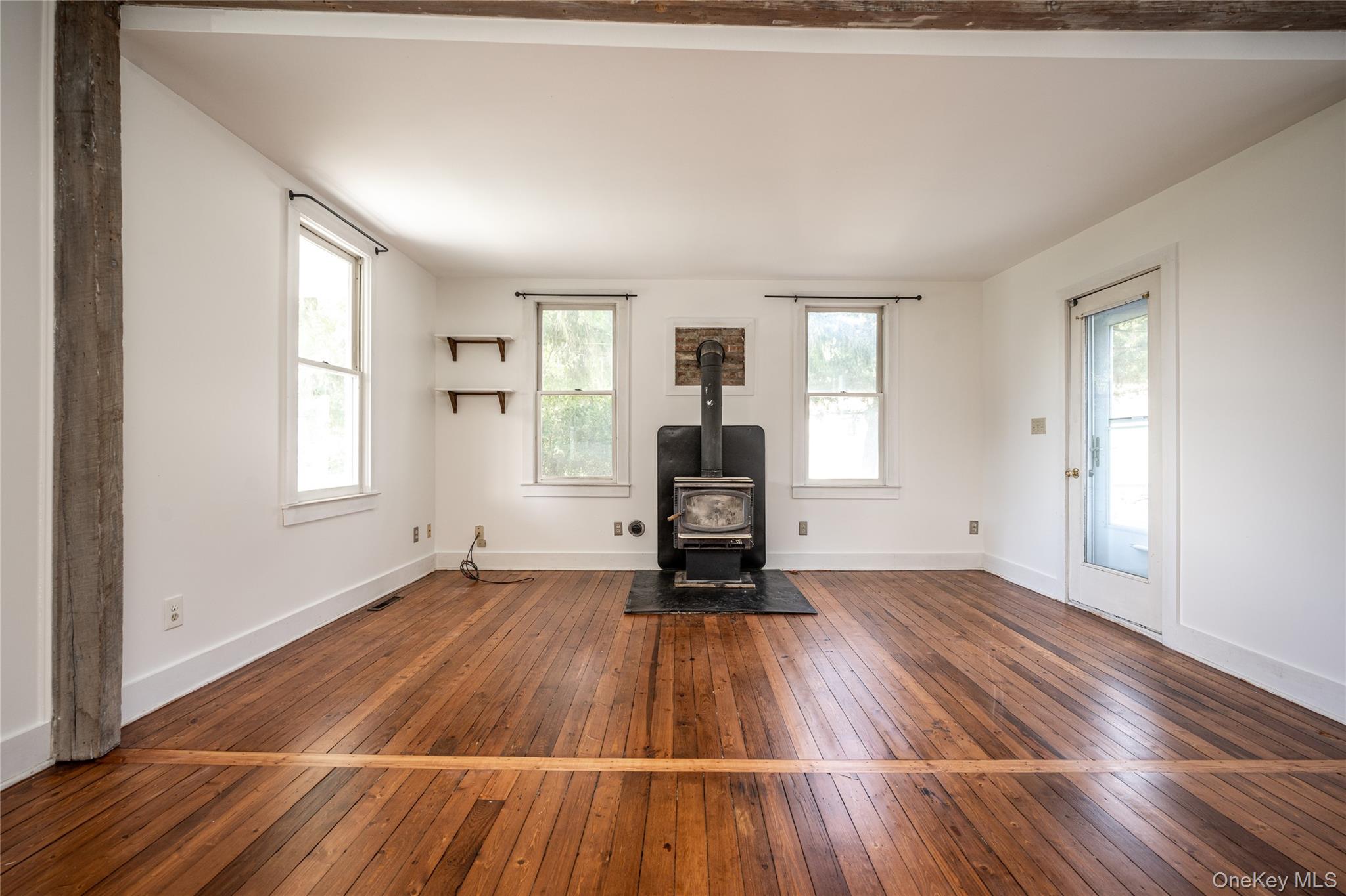672 Tower Hill Road Property Photo 12