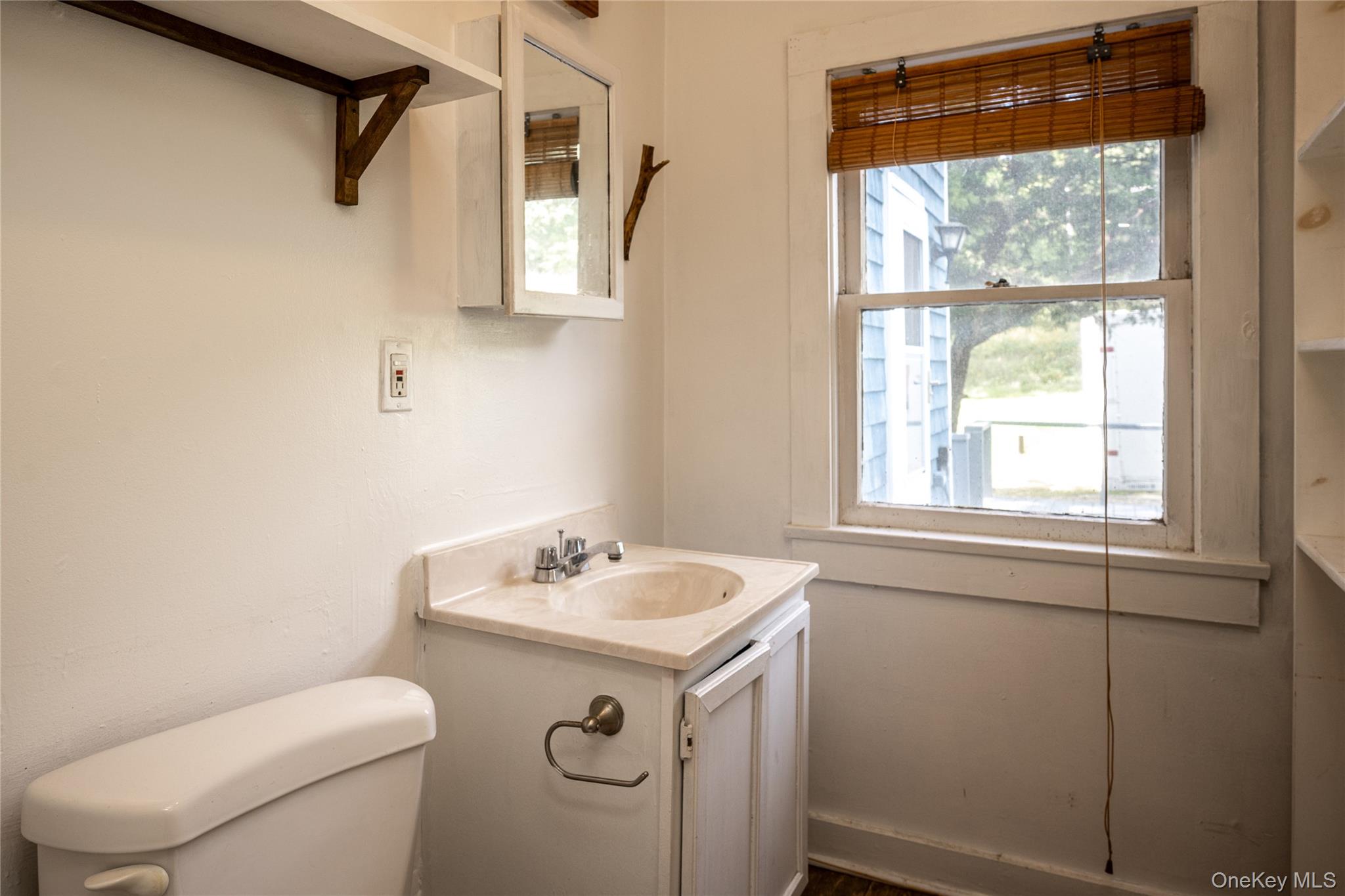 672 Tower Hill Road Property Photo 21