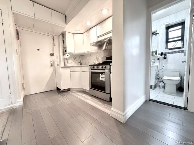 73-23 210th Street 6c Property Photo 13