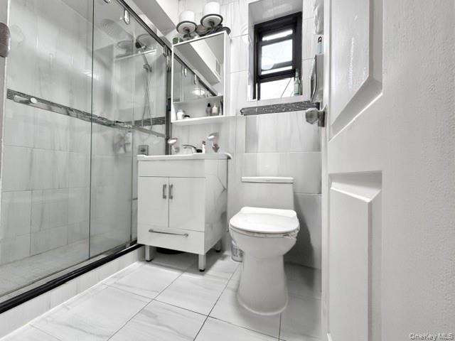73-23 210th Street 6c Property Photo 14