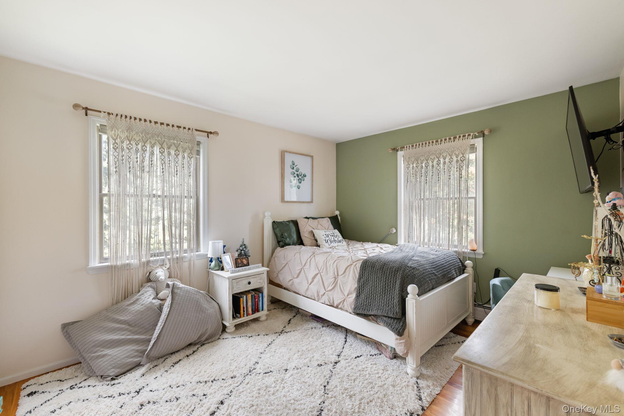 4 Hovey Lane Property Photo 10