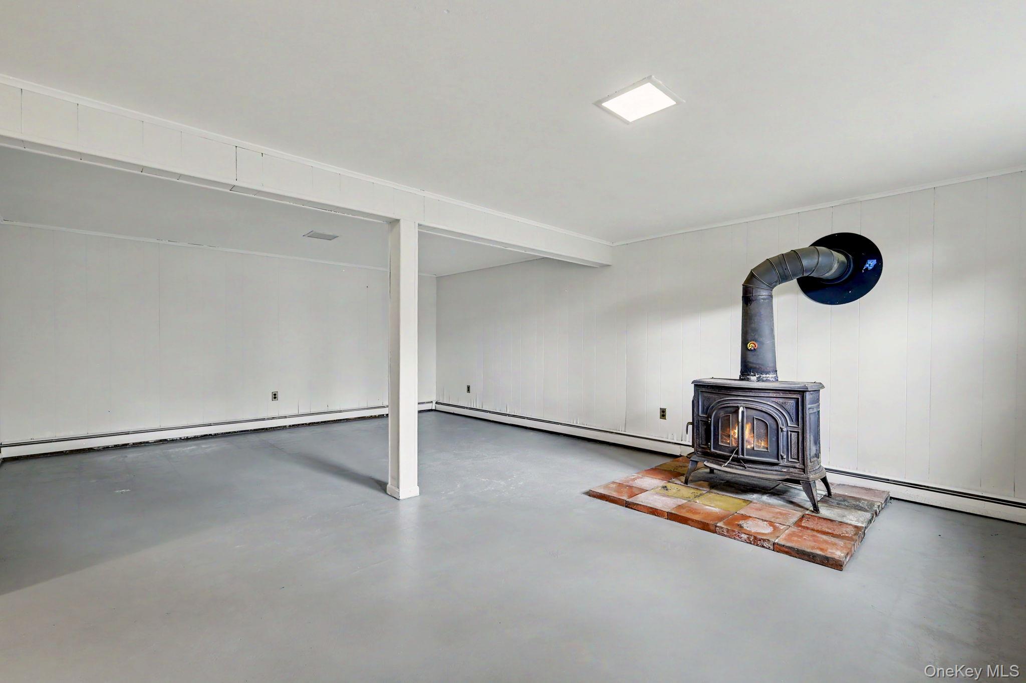 7 Alice Road Property Photo 11