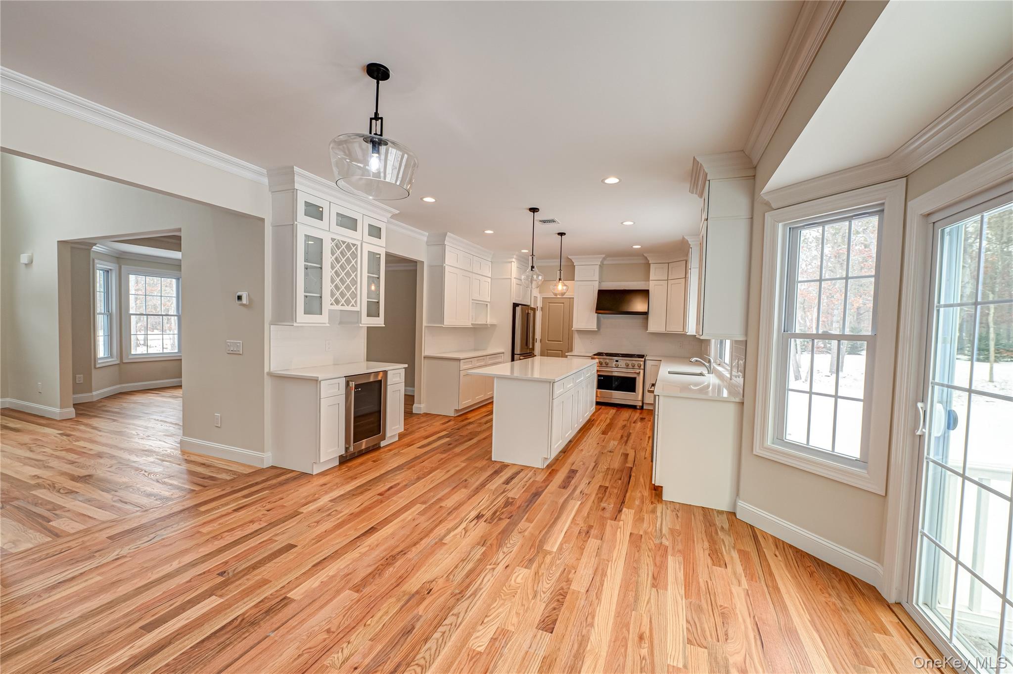 2 Mini Court Property Photo 10