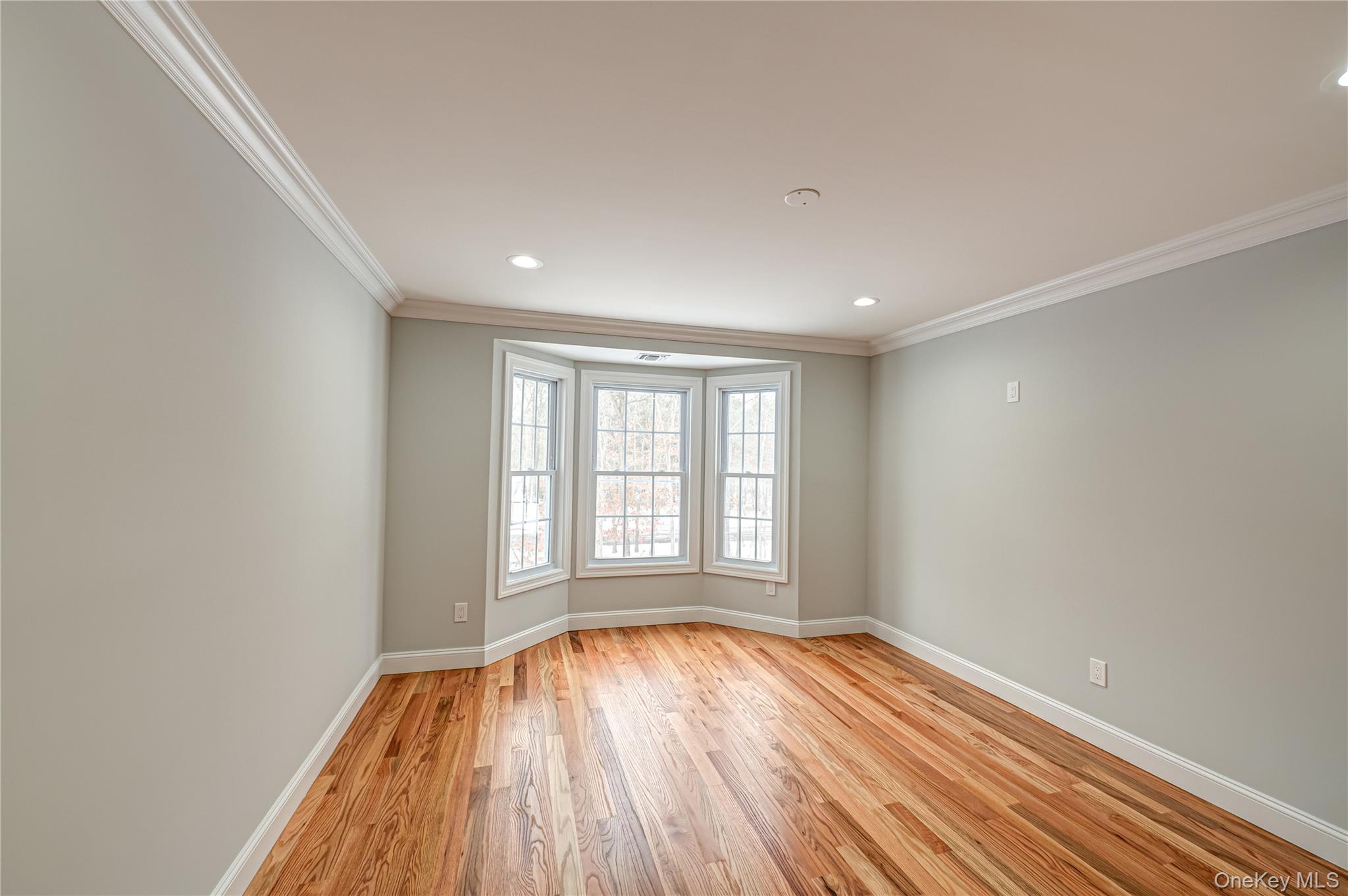 2 Mini Court Property Photo 20