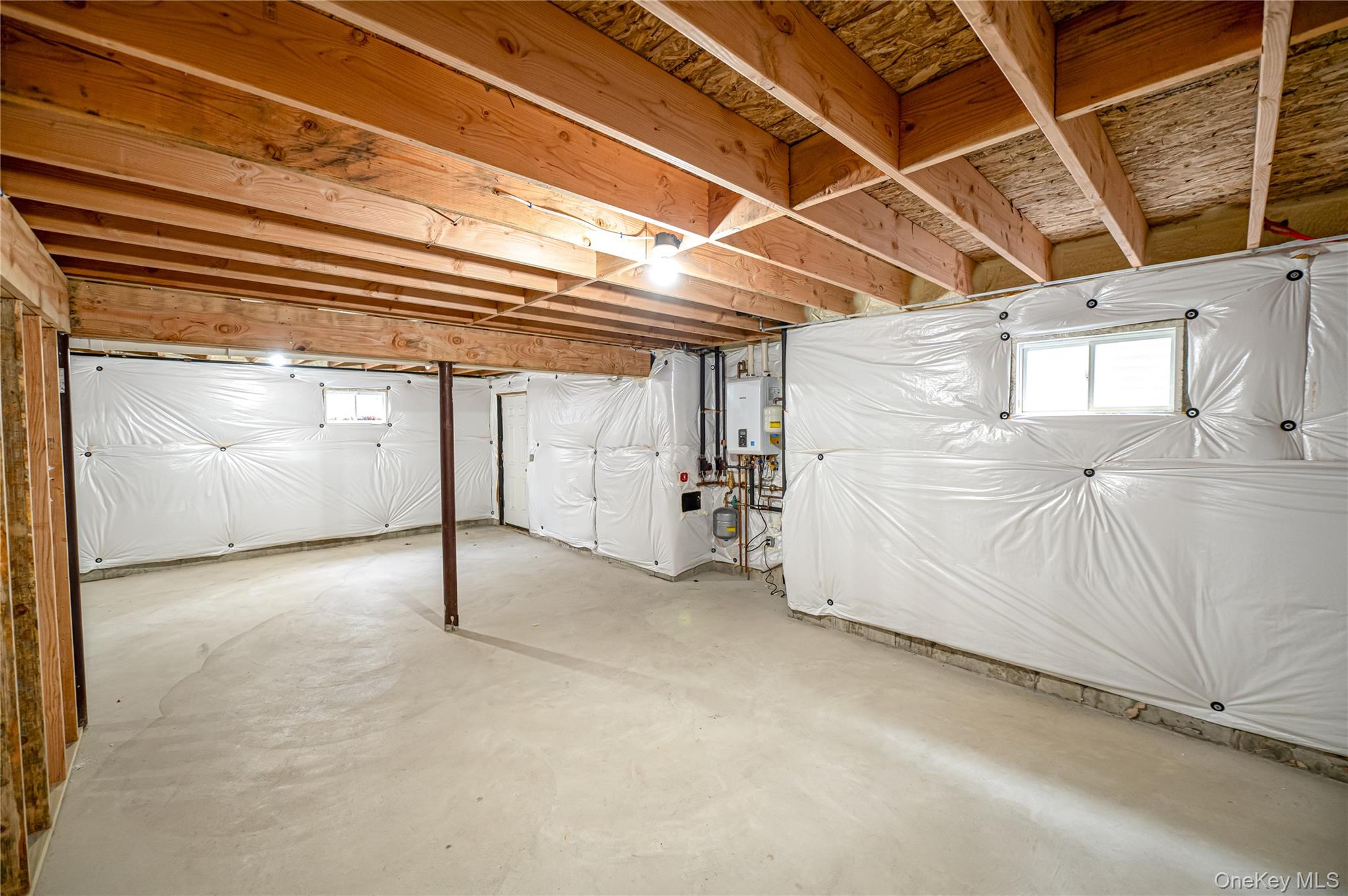 2 Mini Court Property Photo 31