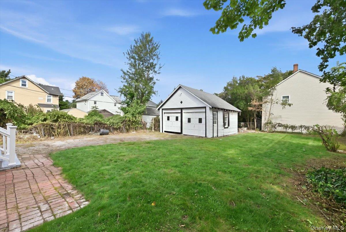 42 Chestnut Street Property Photo 23