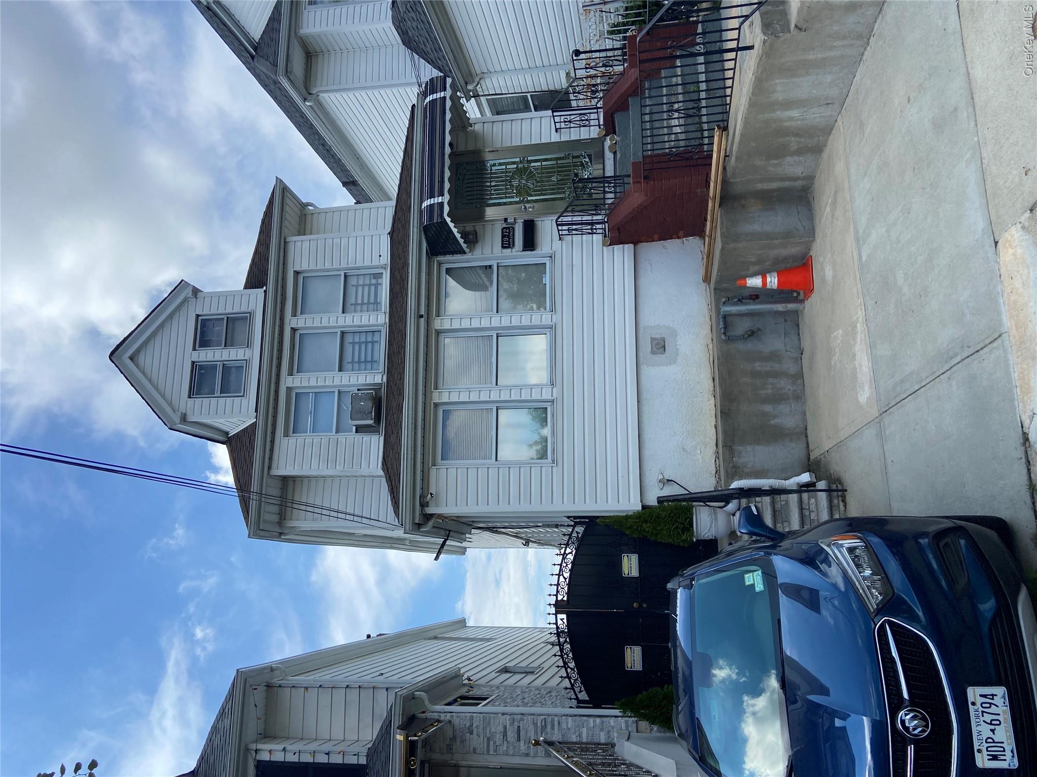 11912 144th Street Property Photo 1