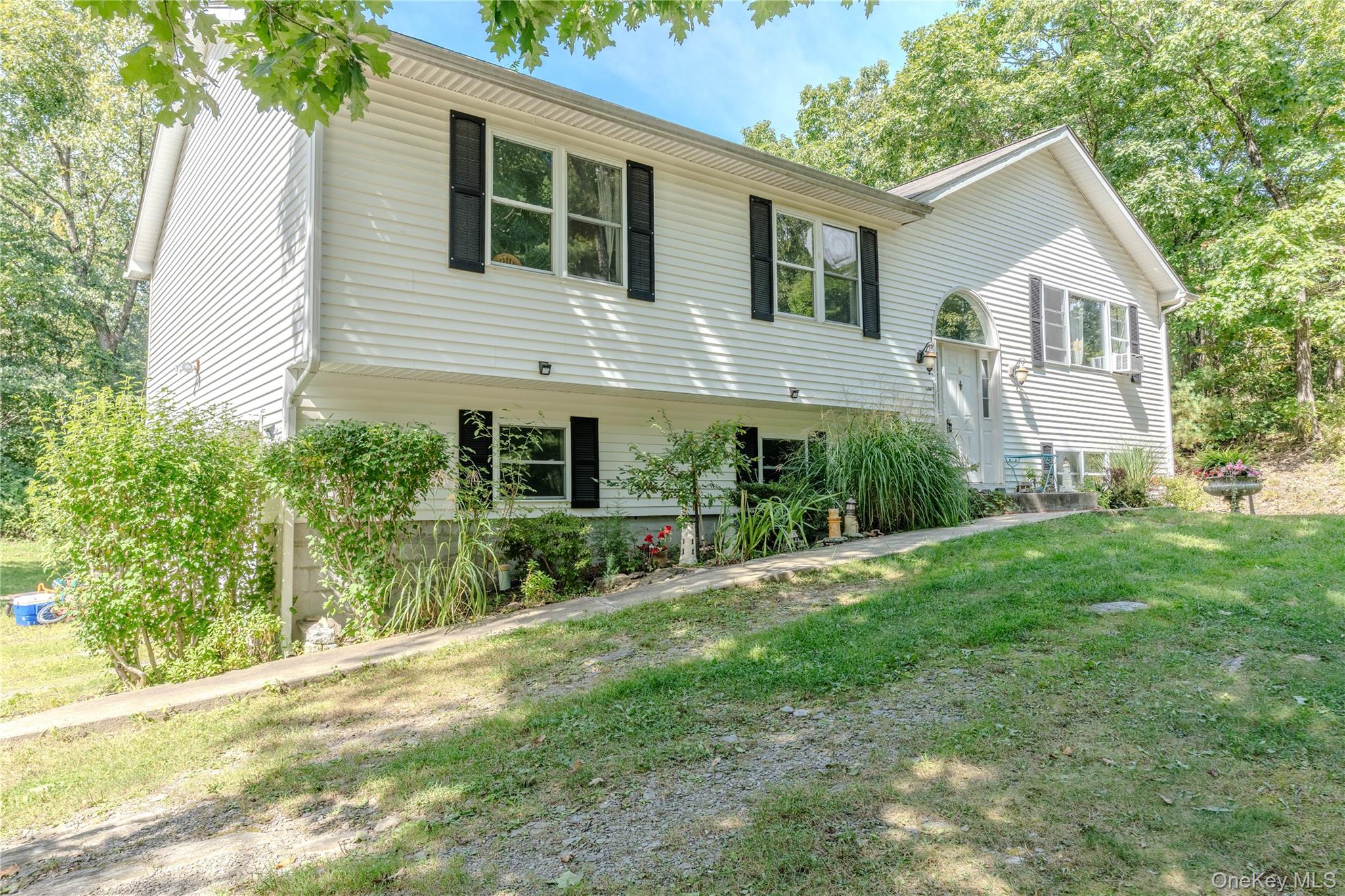 167 Pine Hill Road Property Photo 1