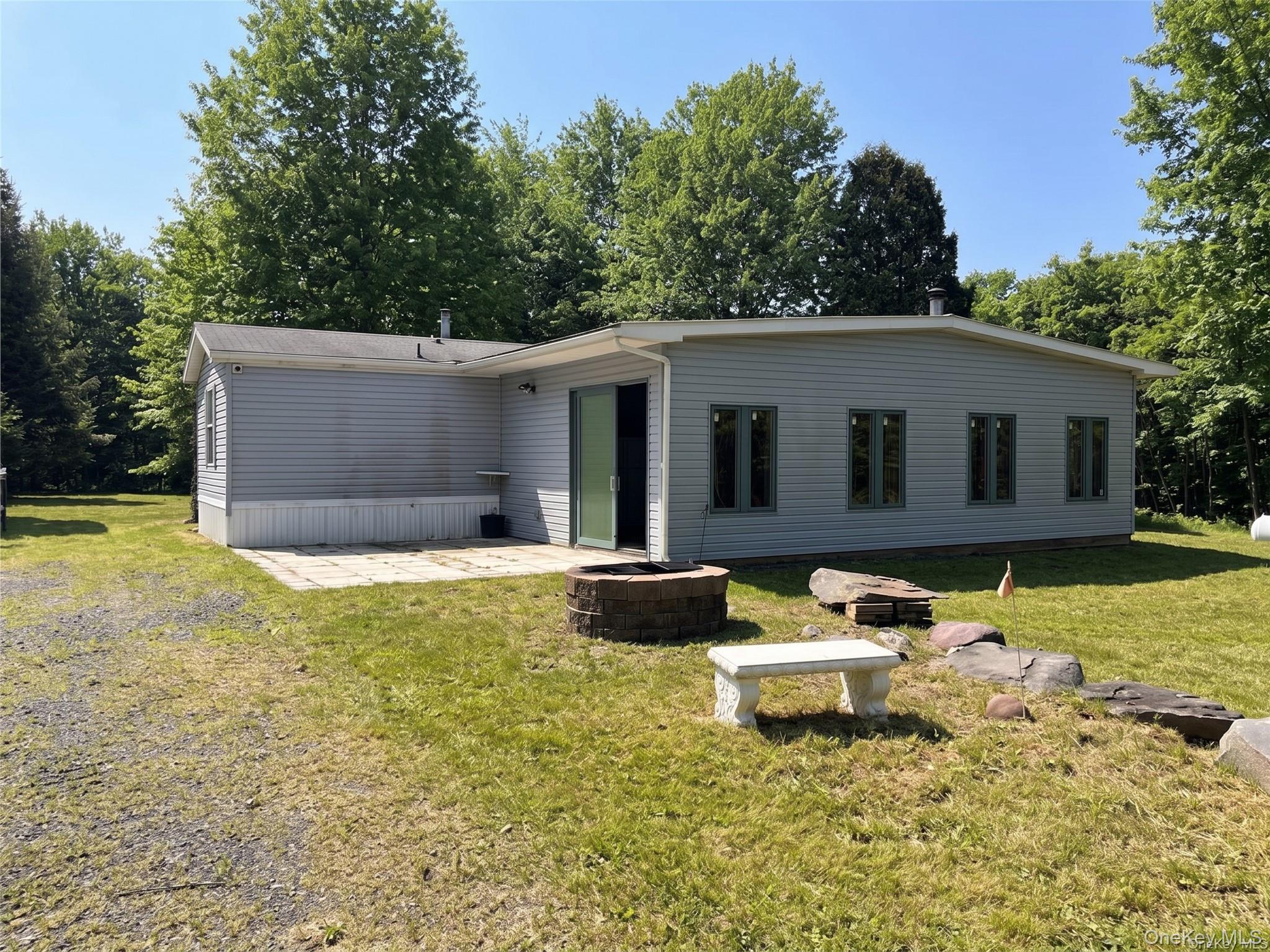 162 Old State Route 52 Property Photo 2