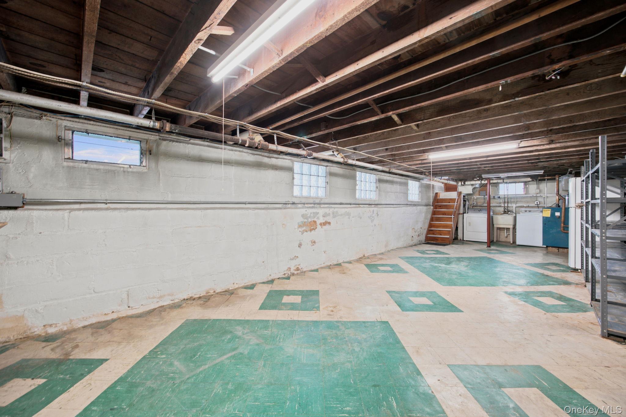 135-36 96th Street Property Photo 18